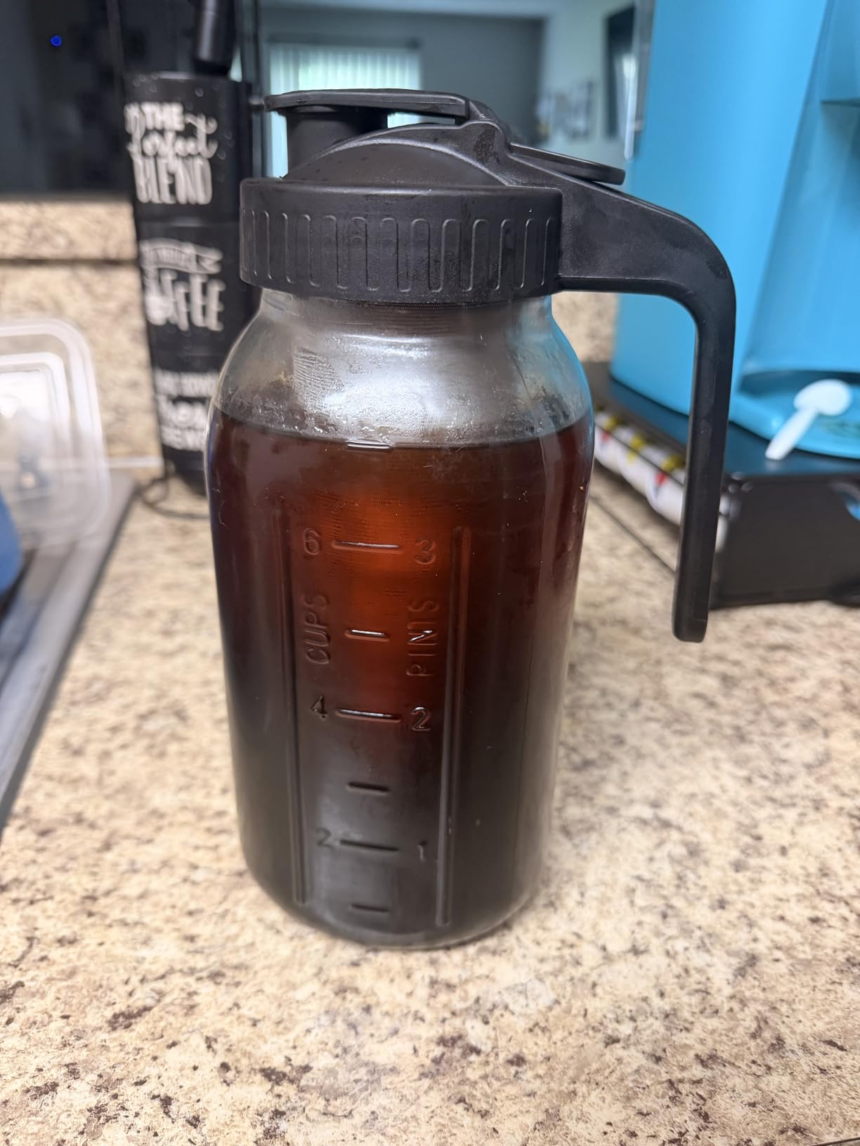 Cold Brew Coffee Maker, 64 oz Mason Jar Pitcher with Stainless Steel Filter, Pour Spout Handle Lid, Airtight & Leak-Proof for Iced Coffee,Tea & Lemonade customer photo 1