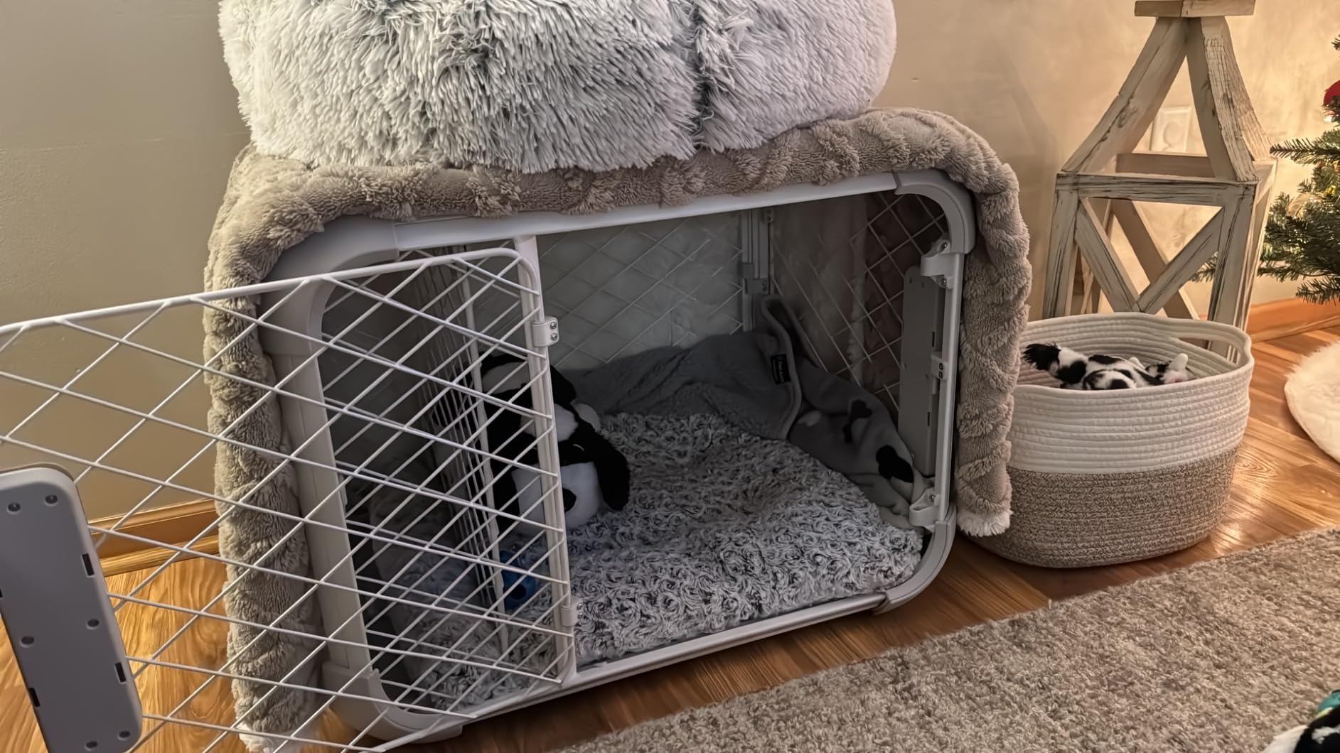 DIGGS Evolv Dog Crate - Slim, Durable Dog Kennel with Removable Ceiling Panel and Modular Design - Safe, Stylish, and Convenient (Ash, Small) customer photo 2