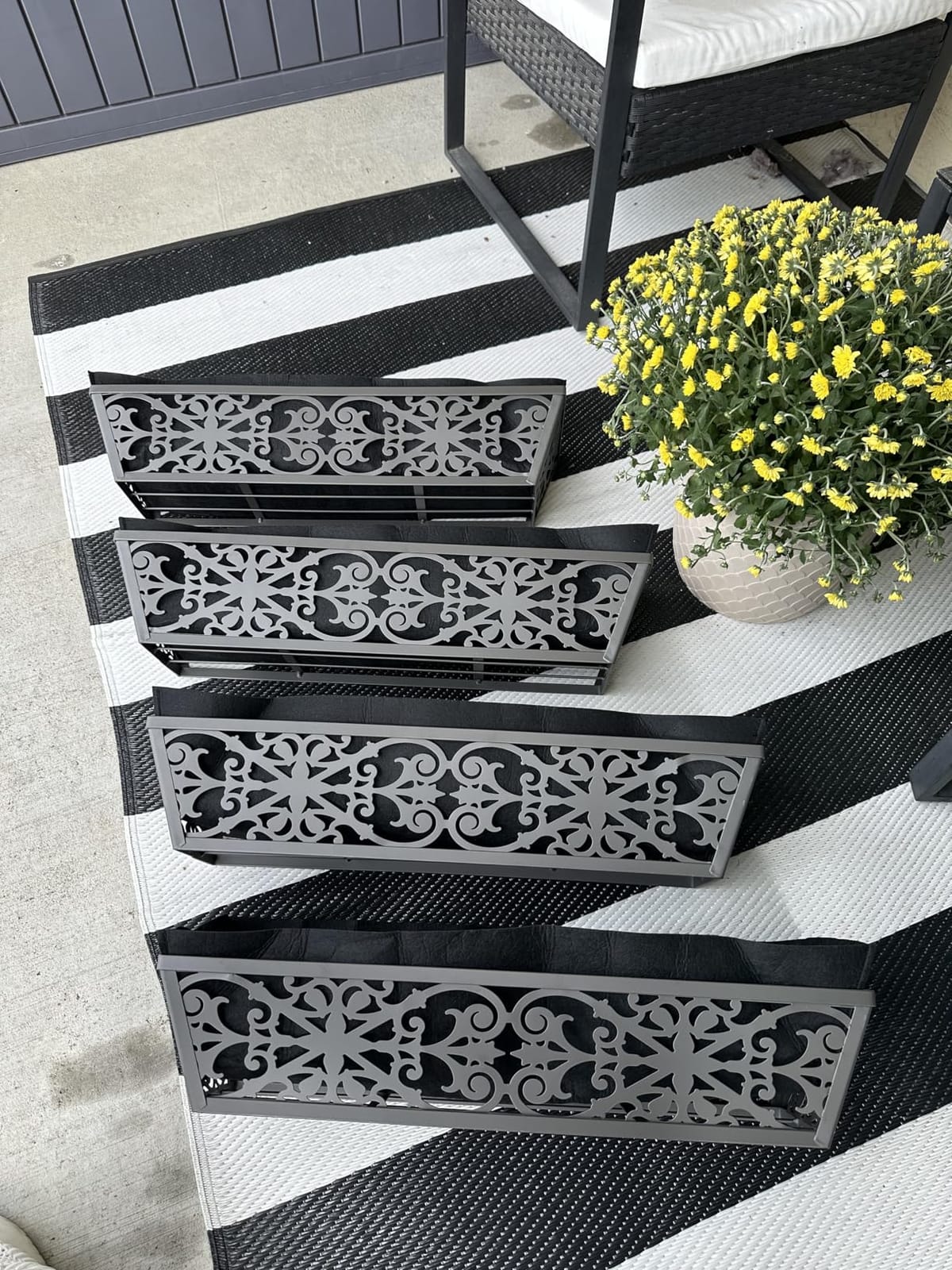 4 Pack 24 Inch Window Boxes Planters for Outdoor Plants Railing Planter Box with Adjustable Brackets customer photo 1