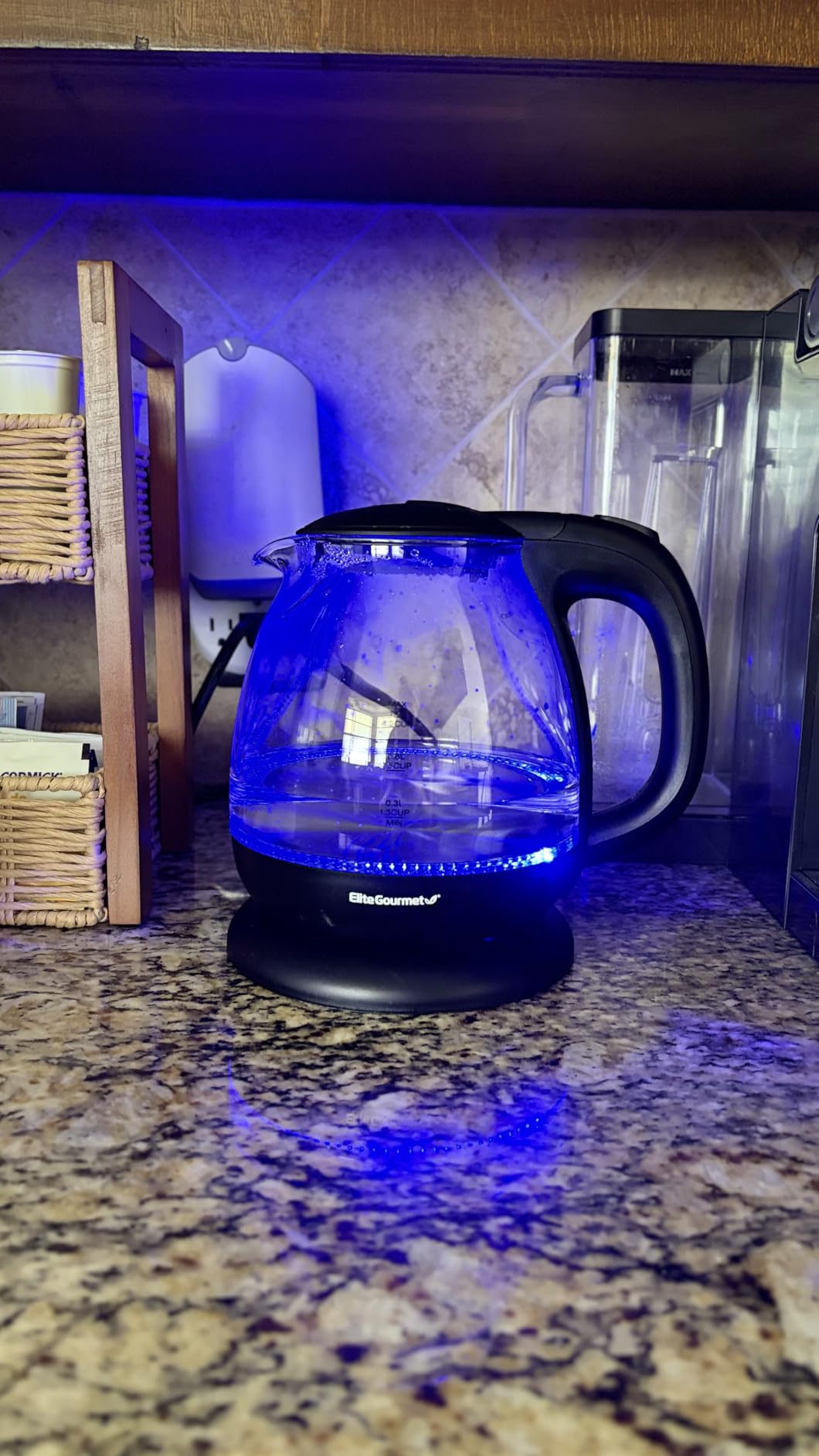 Elite Gourmet EKT3001 1L Digital Kettle, 304 Stainless Steel, Matte Black | Programmed Temperatures, Keep Warm Function, Cordless 360° Base, Auto Off & Audible Indicator customer photo 1