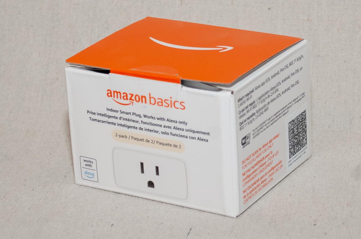 Amazon Basics Smart Plug, Works with Alexa Only, Voice Control, Remote APP Control, Schedule, Compact Design, Versatile, 2.4 GHz Wi-Fi, No Hub Required, 4-Pack, White customer photo 2