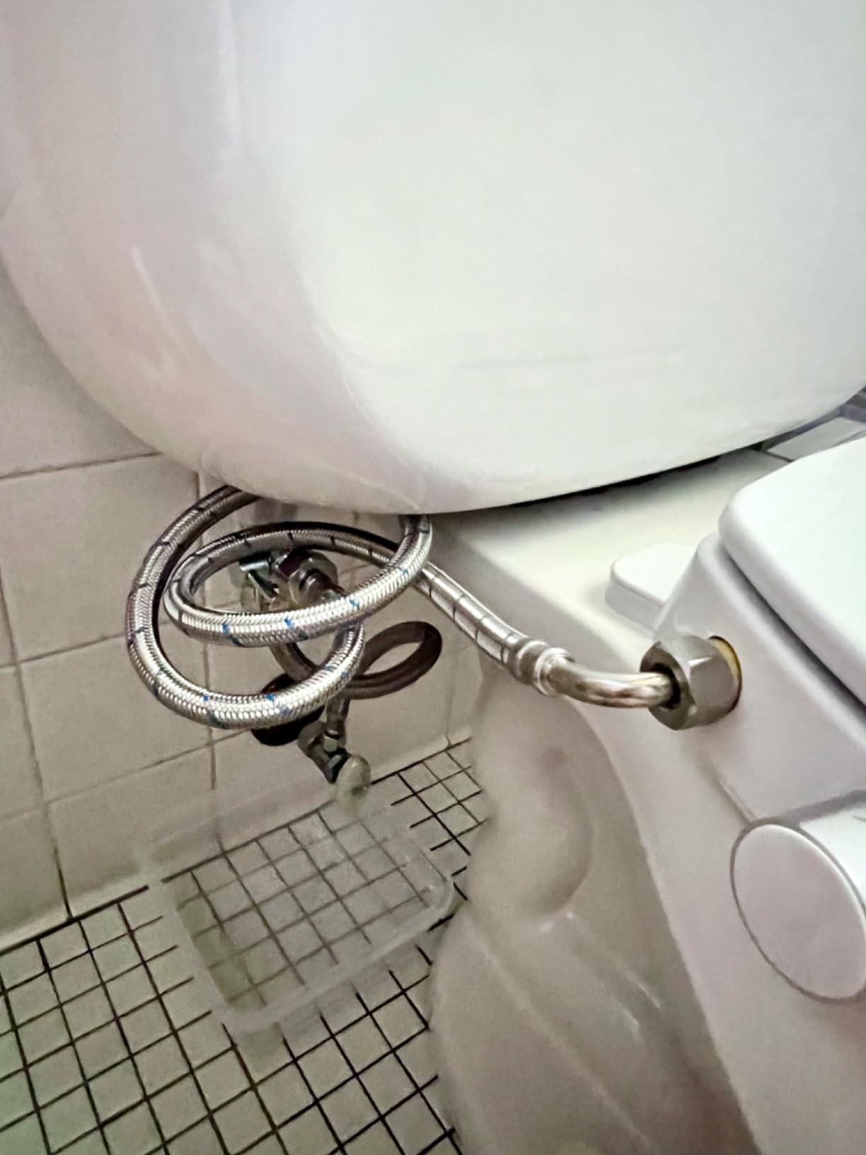 Clirass Elongated Bidet Toilet Seat with Quiet-Close, Non-Electric Bidet Mode with Dual Nozzles, Adjustable Water Pressure with Brass inlet customer photo 1