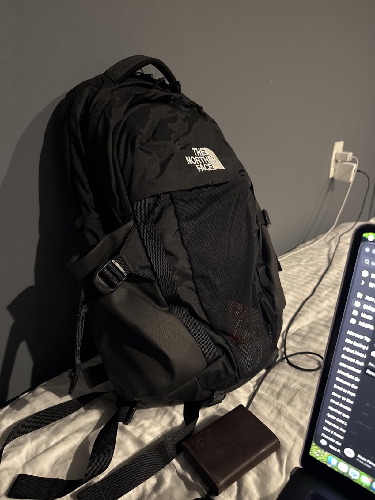 The North Face Recon Everyday Laptop Backpack, Timber Tan, One Size customer photo 1