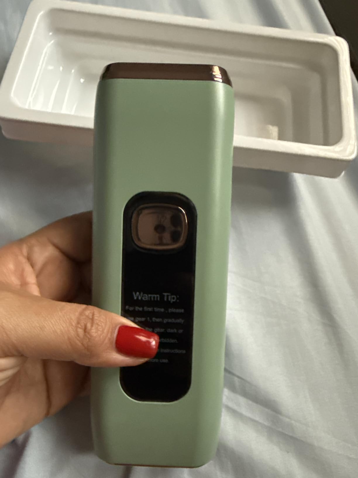 IPL Hair Removal Device, model: AI06, for Facial Legs Arms Bikini Line customer photo 1