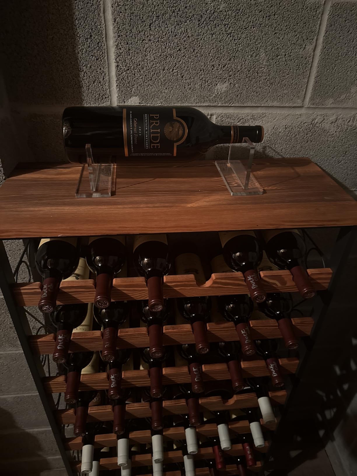 Wine Bottle Holder Floating Acrylic Stand Rack/Holder Counter Top Display Case Riser (1.5 Liter Bottle) customer photo 2