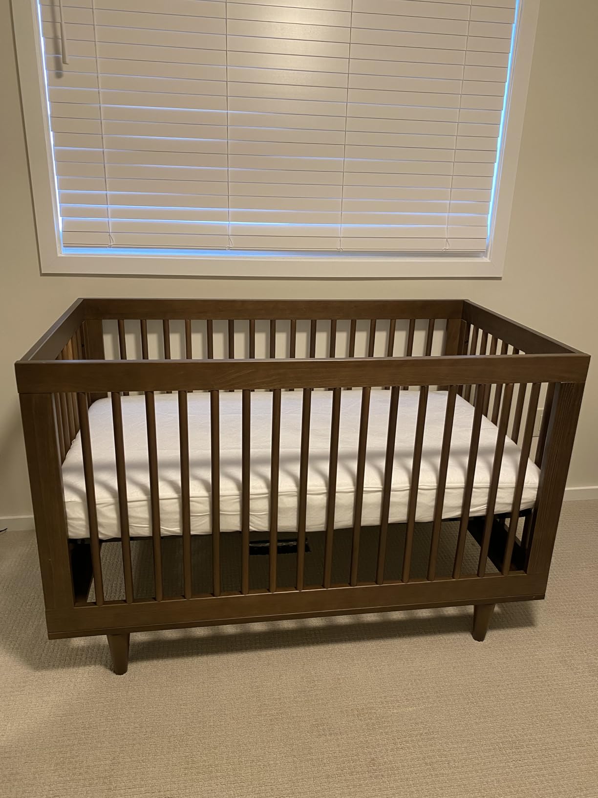Davinci Marley 3-in-1 Convertible Baby Crib, Walnut | GREENGUARD Gold Certified, FSC Certified, Converts to Toddler Bed & Daybed customer photo 2