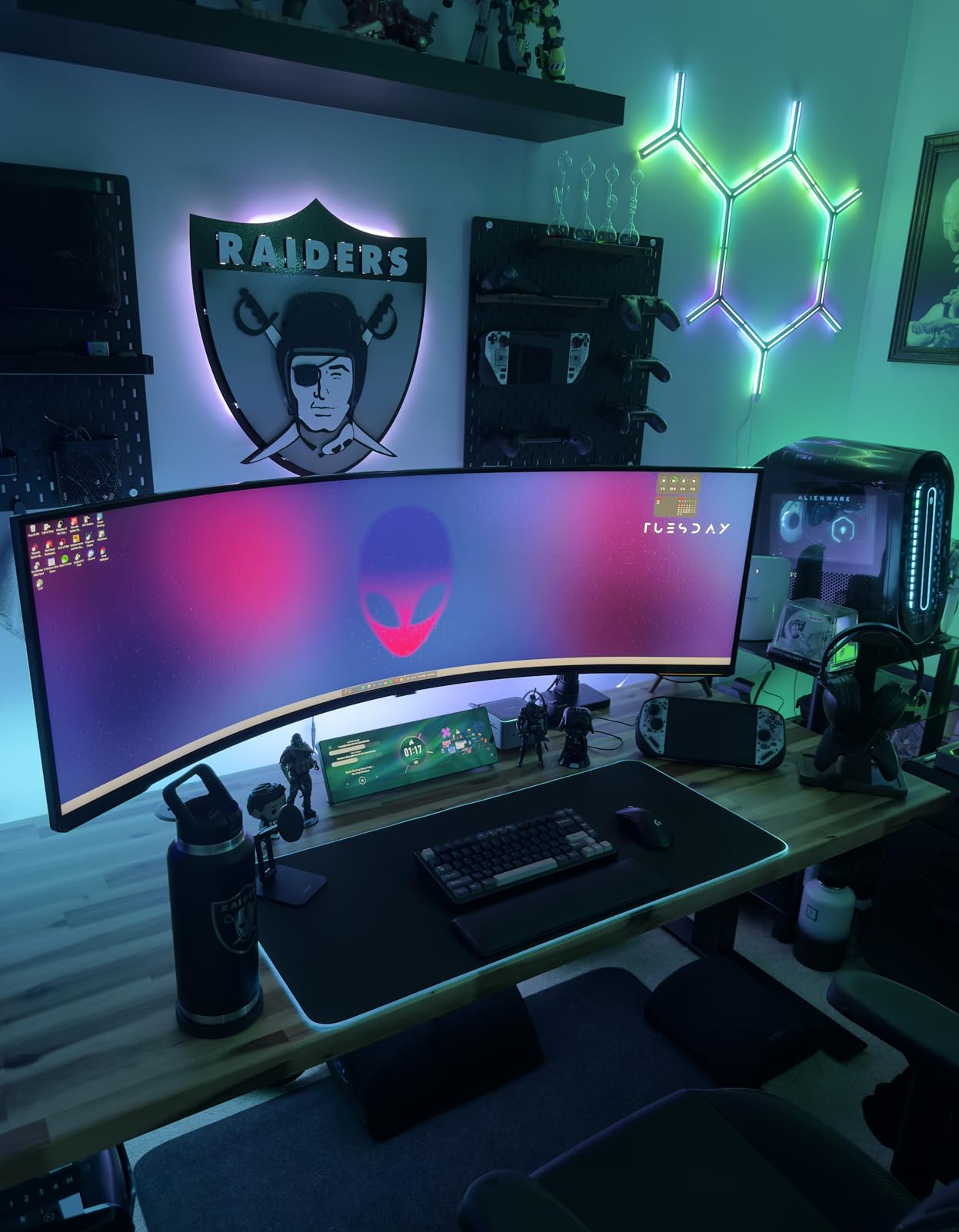 Heavy Duty Monitor Arm for Ultrawide Monitors up to 57