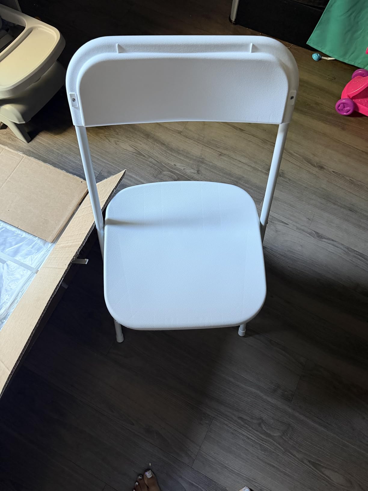 10 Pack White Folding Chairs, Portable Party Chairs, Plastic Folding Chair, Stackable Commercial Seats with Steel Frame for Office Wedding Party Patio Dinning Events, 350lbs Capacity customer photo 1