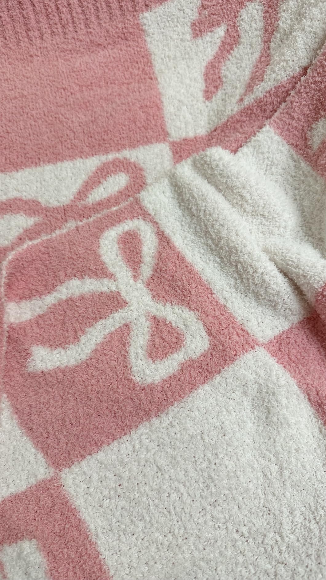 Snuggle Sac Checkered Blanket, Beige Throw Blanket for Couch Plaid Microfiber Fluffy Warm Cozy Fuzzy Soft Throw Blanket Reversible Checkered Blankets for Sofa, Chair, Bed, 50x60 inches customer photo 1