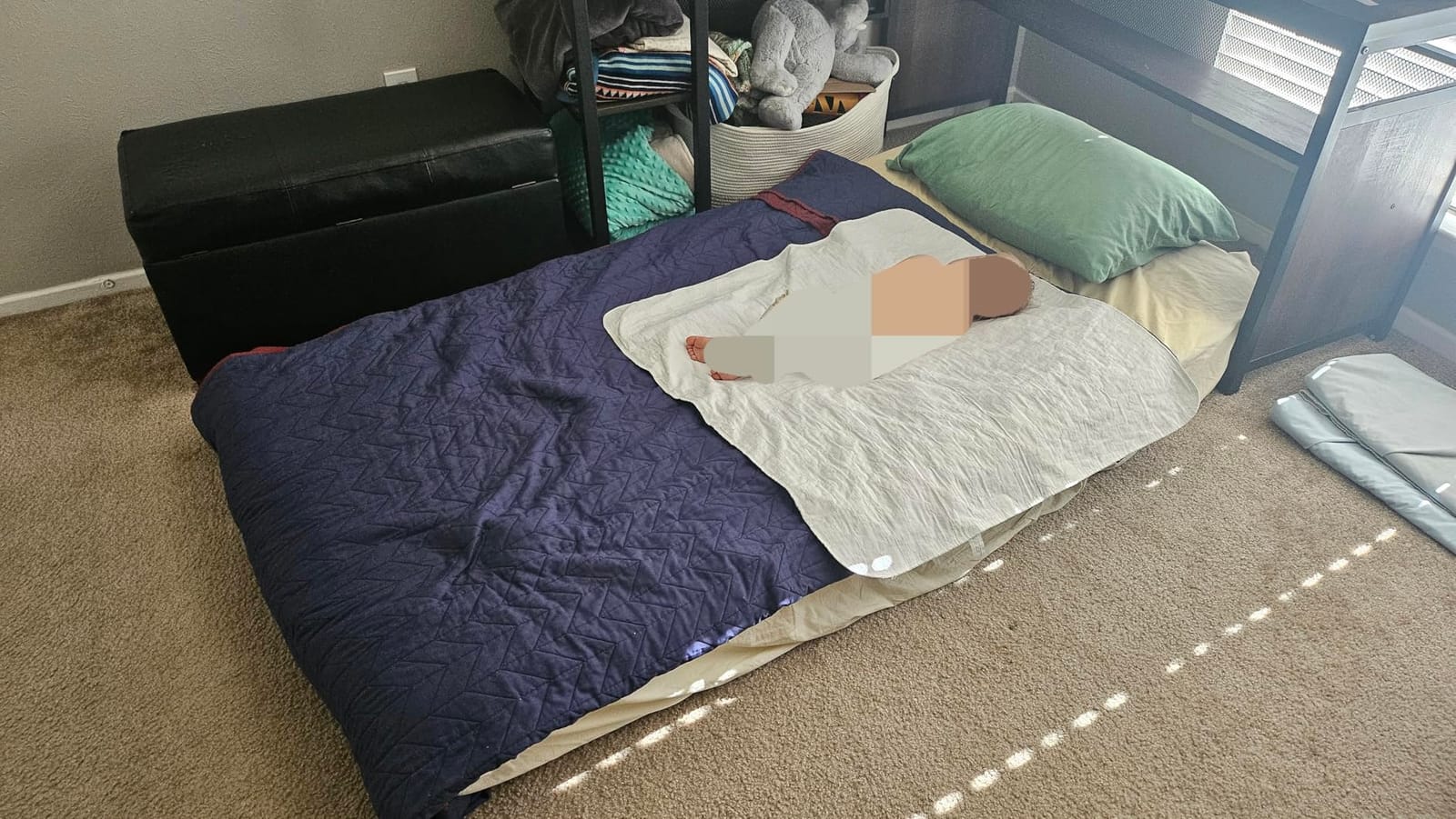 Novilla Queen Mattress, 12 Inch Hybrid Mattress Queen with Comfort Foam|Innerspring Pillow Top Mattresses in a Box, Pressure & Pain Relief, Soft Feel but Supportive, CertiPUR-US customer photo 1