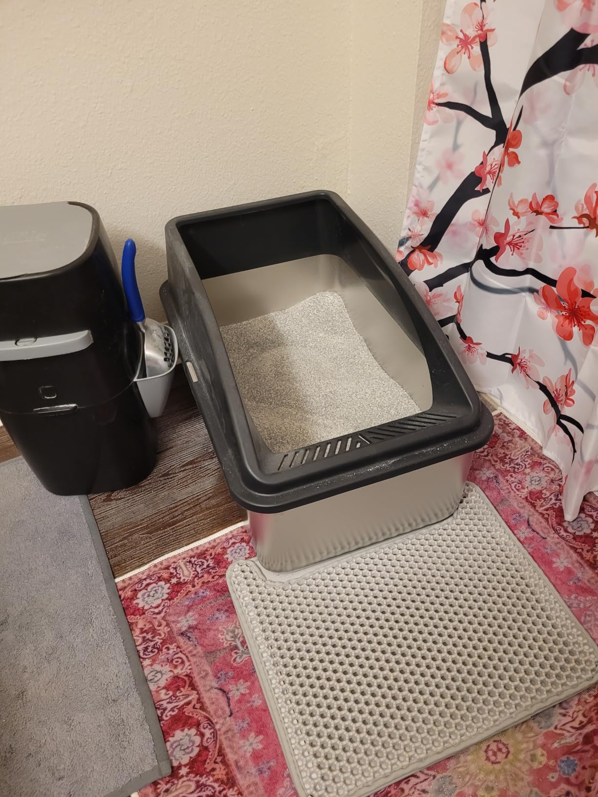 AIPERRO Stainless Steel Litter Box, XL Enclosed Cat Litter Boxes with Lid customer photo 2