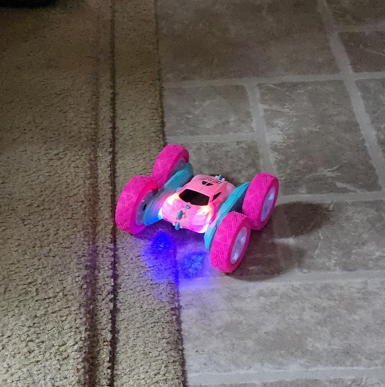 QUNREDA Remote Control Car, RC Cars Toys for Kids Ages 6-12, 4WD Stunt Car with LED Lights & 360 Degree Flips customer photo 1