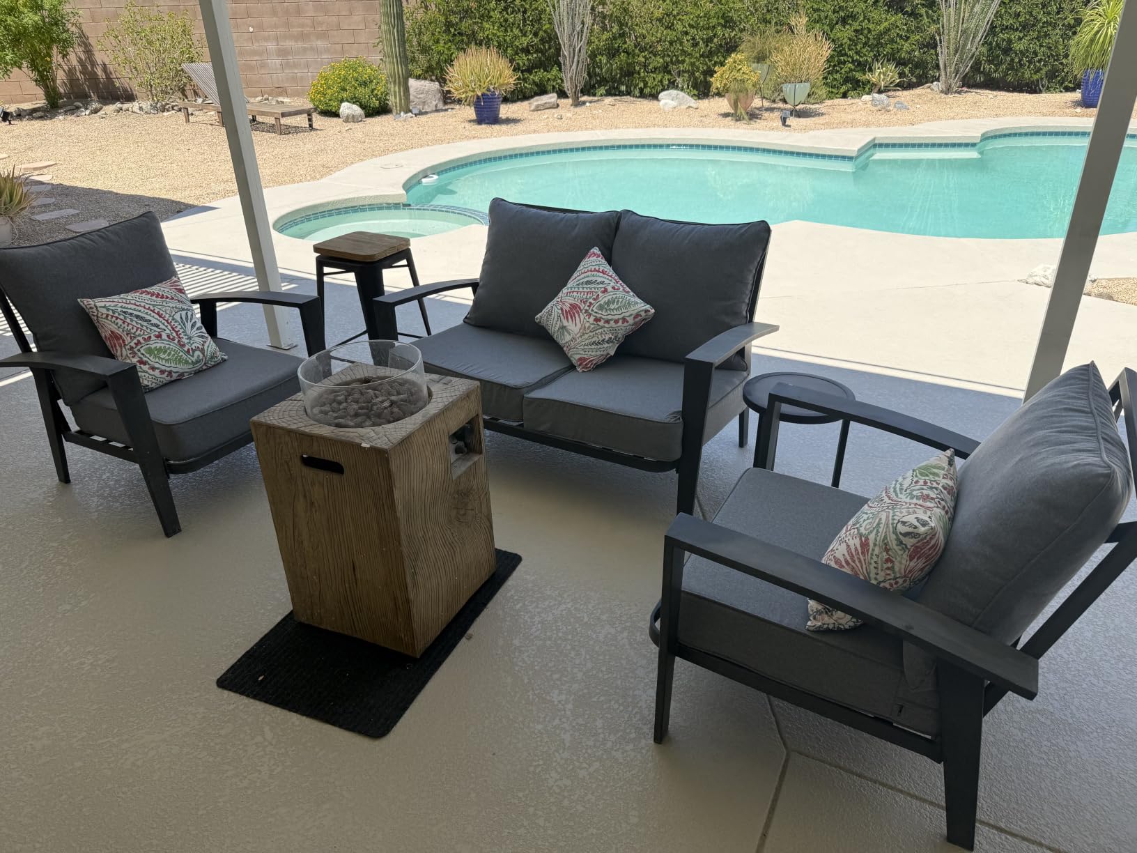 Outsunny Outdoor Chair Cushions Set of 4 Fade Resistant 24x24 in Navy Blue customer photo 1