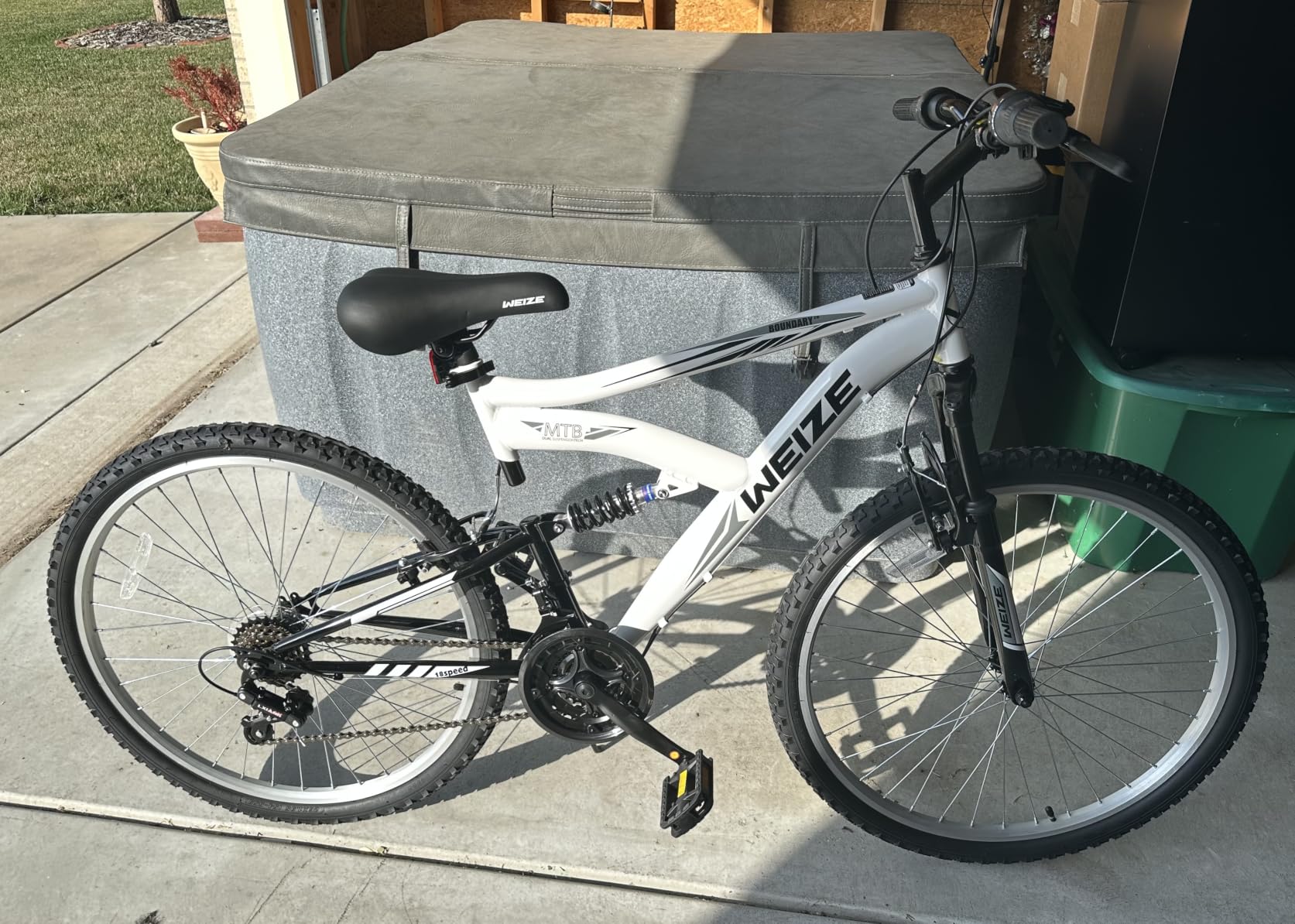 WEIZE Mountain Bike, 24 26 27.5 inch Outdoor Cycling Bike, 18-Speed/High-Carbon Steel/Dual Full Suspension, Adjustable Ergonomic Seat for Men Women Adult customer photo 1