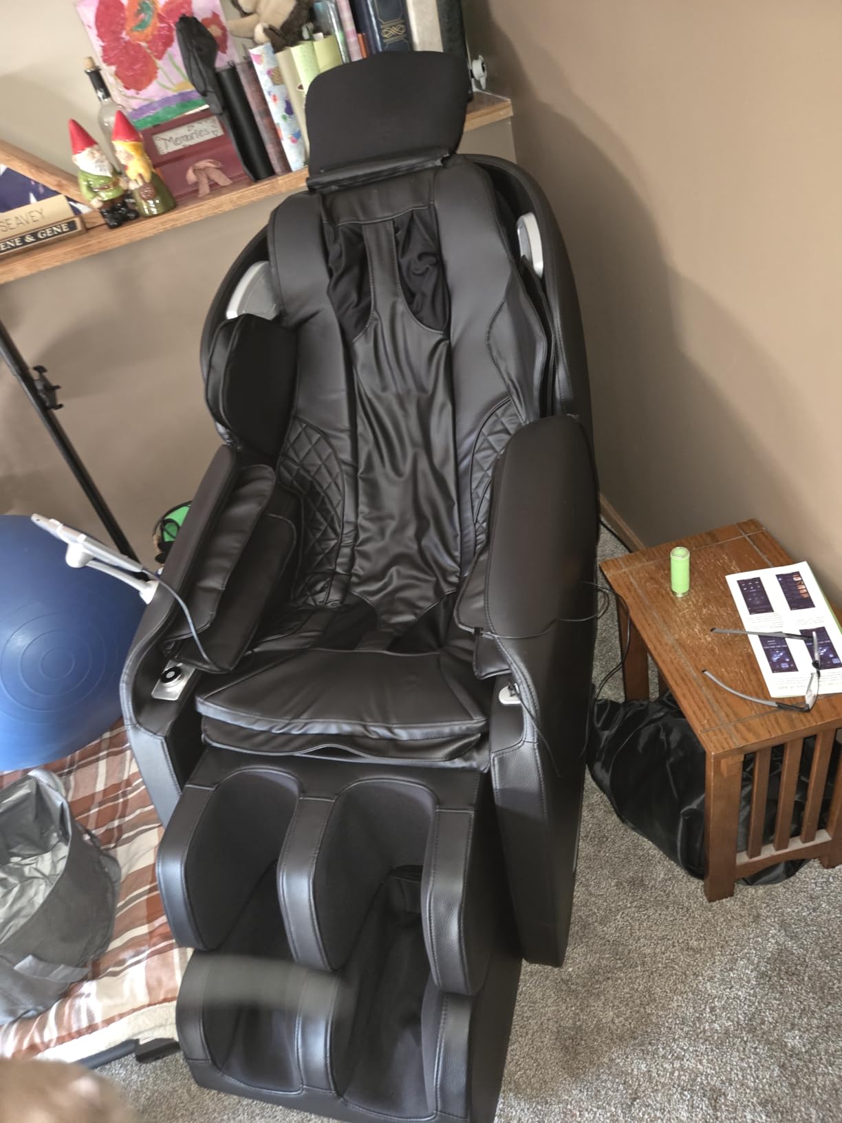 Real Relax Massage Chair Full Body with Unique Phone Controller, Heart and Blood Measurement, Zero Gravity 3D SL-Track Recliner with APP Control, Child Lock, Pause Button, Back Pad, Favor-06, Dark Brown customer photo 1