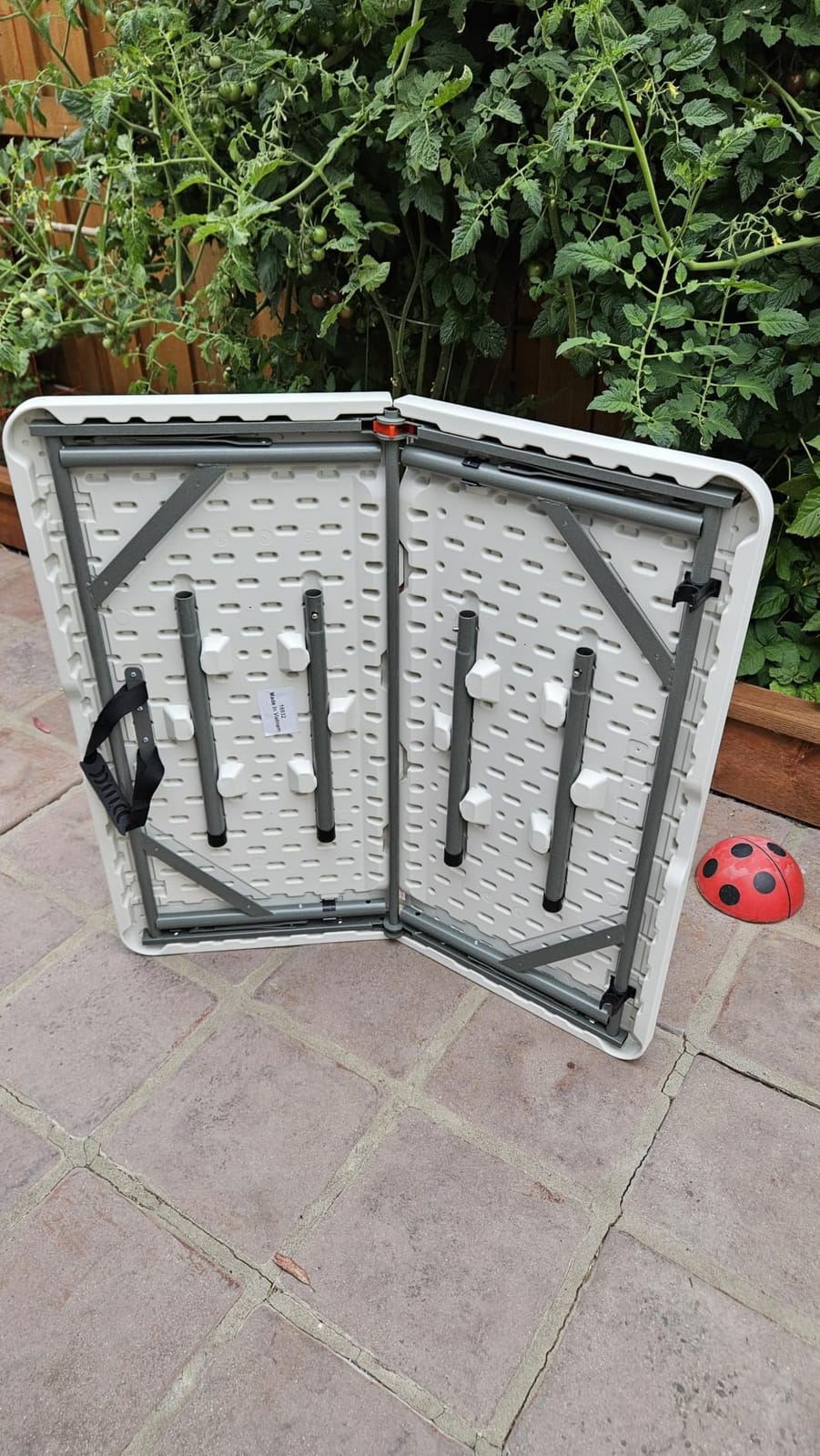 FDW | 6FT Folding Table | White | Portable Plastic Table | with Carry Handle | Waterproof & Foldable Table Design | Steel Frame with Lock | for Events, Camping, Indoor & Outdoor Use customer photo 2