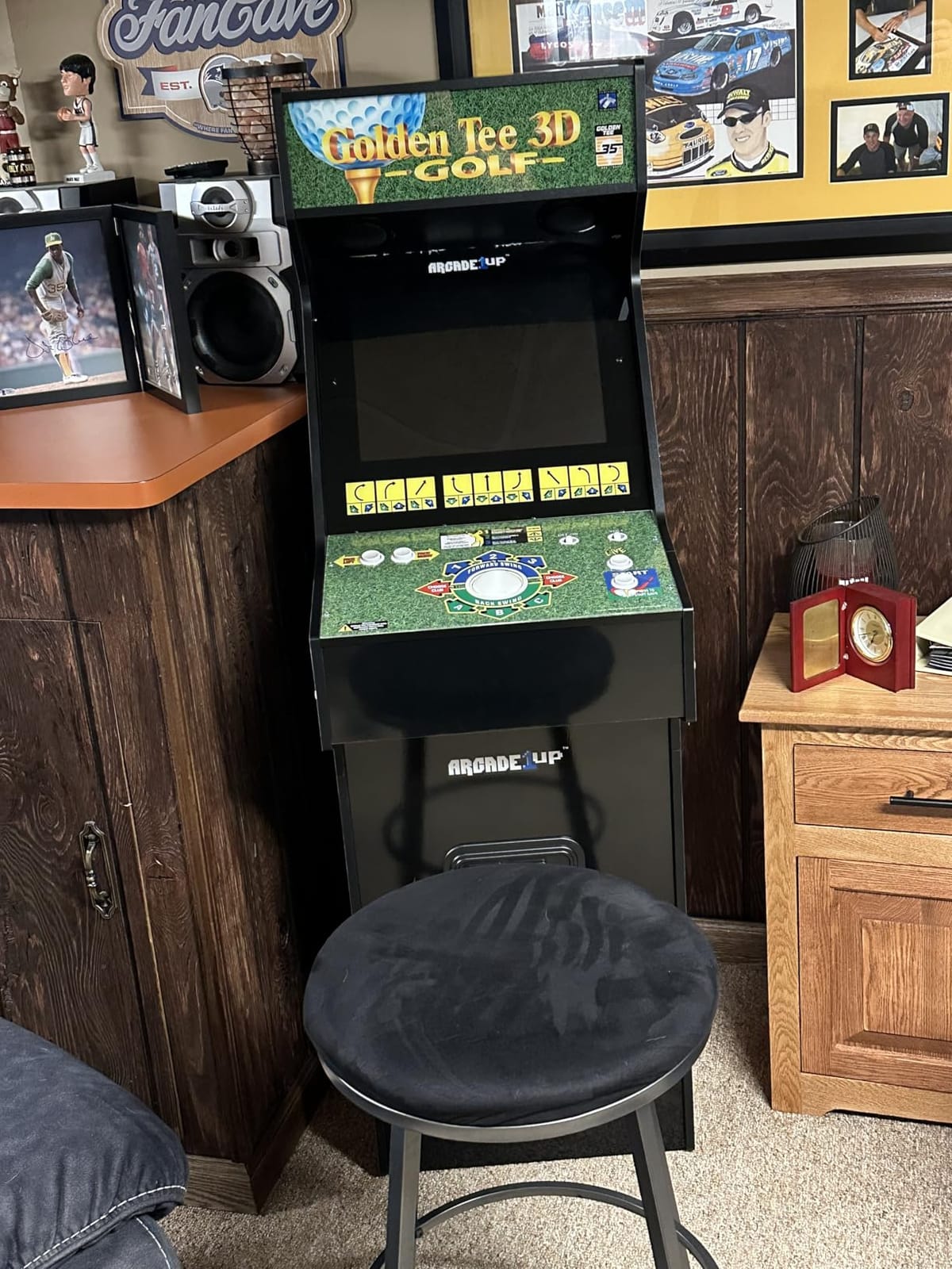 Arcade1Up Golden Tee 3D Deluxe Home Arcade, 8 Golf + Bowling Games | Over 5-Foot Video Game Machine with Trackball Controller customer photo 1