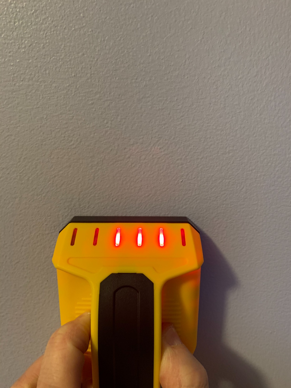 Franklin Sensors ProSensor T9 Stud Finder, 8-Sensor Wall Scanner | Wood & Metal Stud Detector, Made in the USA customer photo 1