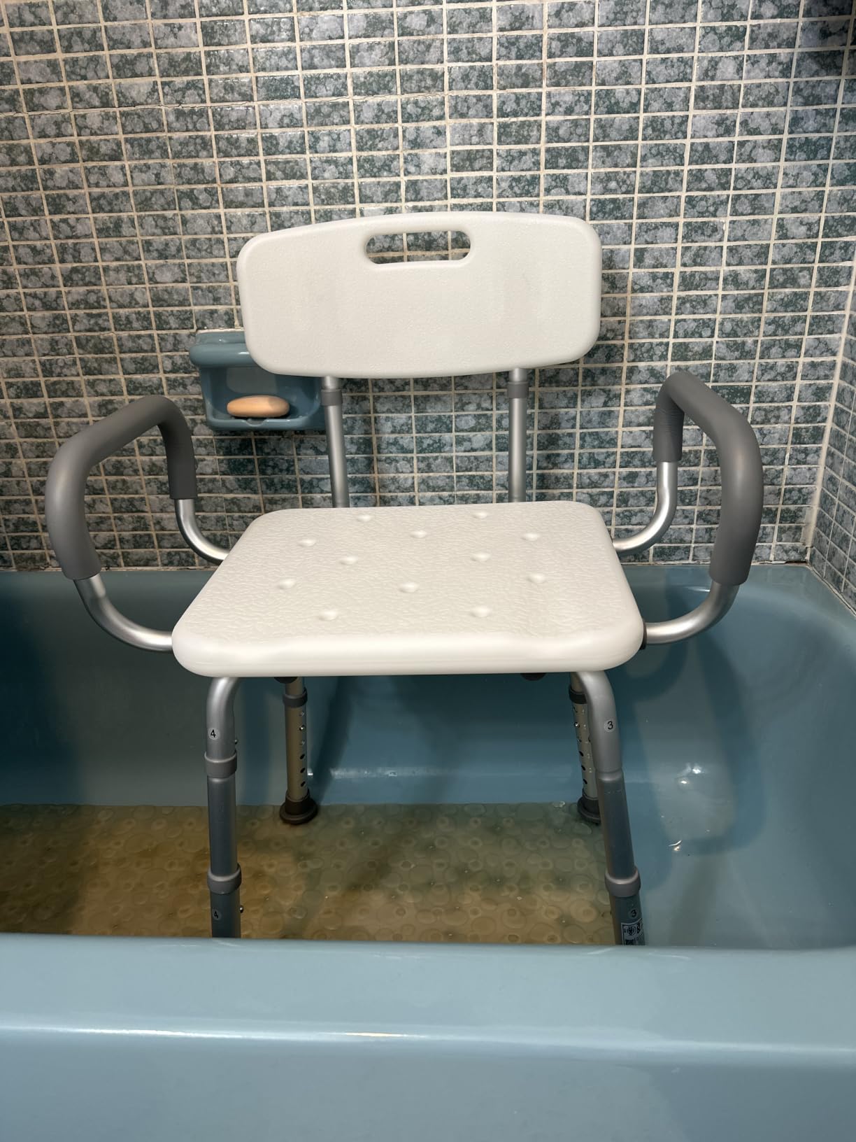 HOMLAND Shower Chair for Inside Shower with Padded Armrests and Back, Height Adjustable, Heavy Duty Shower Seat for Bathtub, Safety Bath Seat for Elderly, Adults, Handicap and Disabled, White customer photo 1