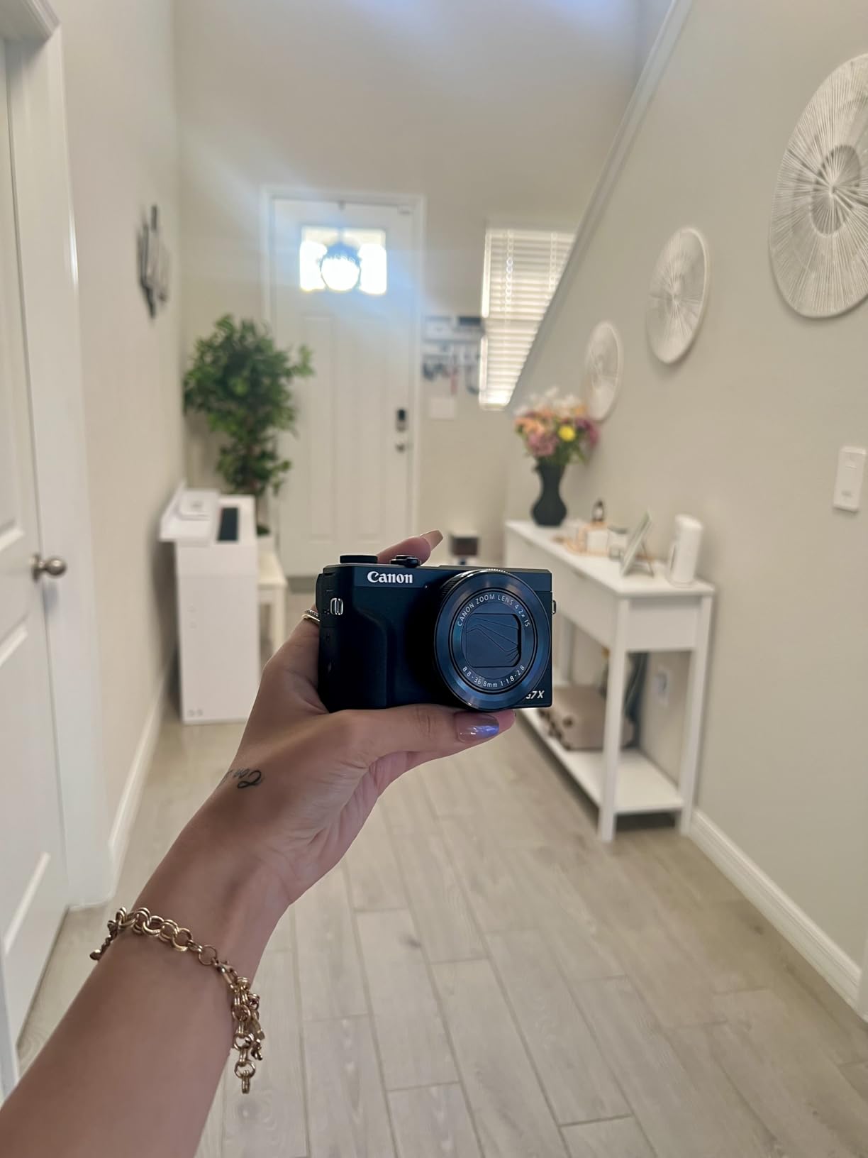 PowerShot G7 X Mark III Digital Camera (Black) customer photo 1