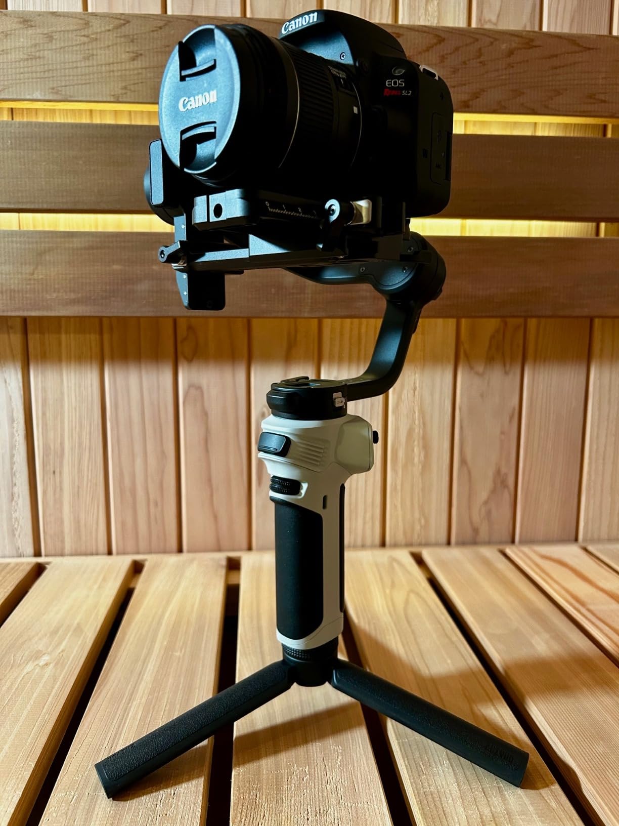 ZHIYUN CINEPEER WEEBILL 3E Mirrorless Gimbal Lightweight Stabilizer, Up to 3kg/6.6lbs Payload, 3-Axis Camera Gimbal for Canon/Sony/Panasonic/Nikon, Bluetooth Shutter Control, Native Vertical Shooting customer photo 1