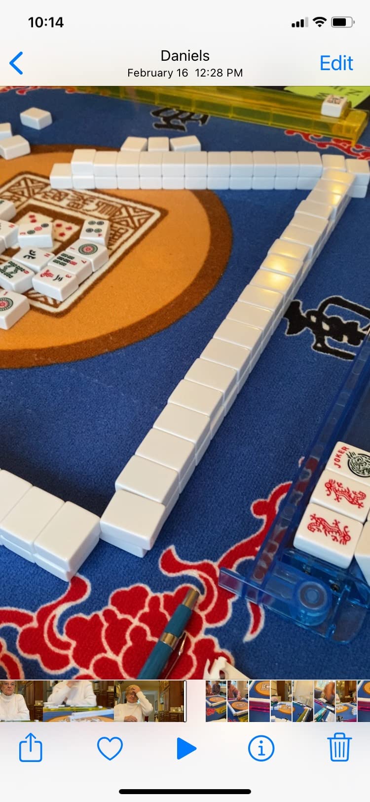 American Mahjong Game Set, 166 Premium White Tiles, 4 All-in-One Color Rack/Pushers, Complete Mahjong Set Blue Carrying Bag customer photo 1