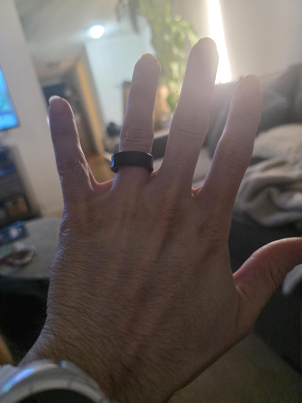 Samsung Galaxy Ring, AI Smart Ring, Size First w/Sizing Kit, No App Subscription, Fitness Monitor, Sleep Tracker, Up to 7-Day Battery, Size 7, Titanium Gold [US Version, 1Yr Manufacturer Warranty] customer photo 2