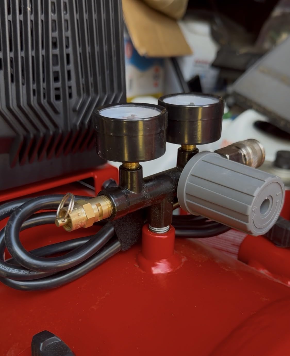 CRAFTSMAN Air Compressor 8 Gallon Oil-Free 1.8 HP Max 150 PSI Horizontal Tank Portable customer photo 1