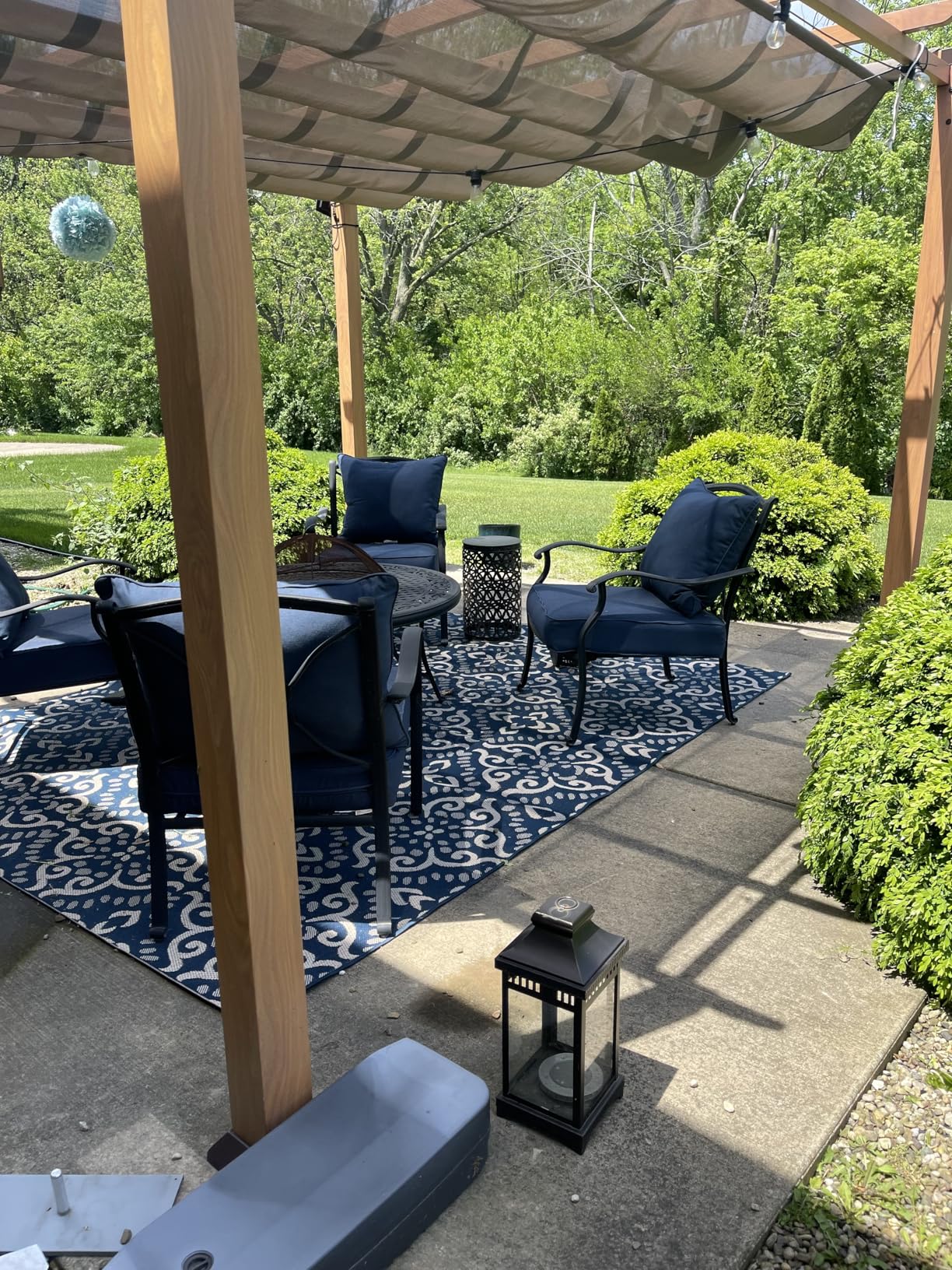 Gertmenian Indoor/Outdoor Flatweave Area Rug - 8x10 Large, Stain & UV Resistant, Ideal for Deck, Patio, Poolside, Mudroom - Niala Floral Navy, Sand, 25433 customer photo 2