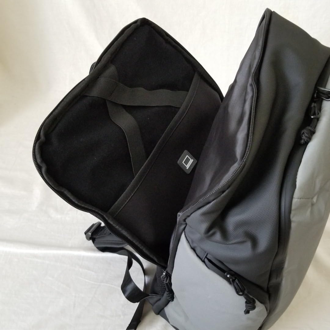Oumurs Reflective Backpack 1800D Water-resistant Oxford Cloth Backpack Laptop Backpack for Motorcycle, Travel, Cycling, Work, Sport, Hiking, Gym, Black customer photo 2