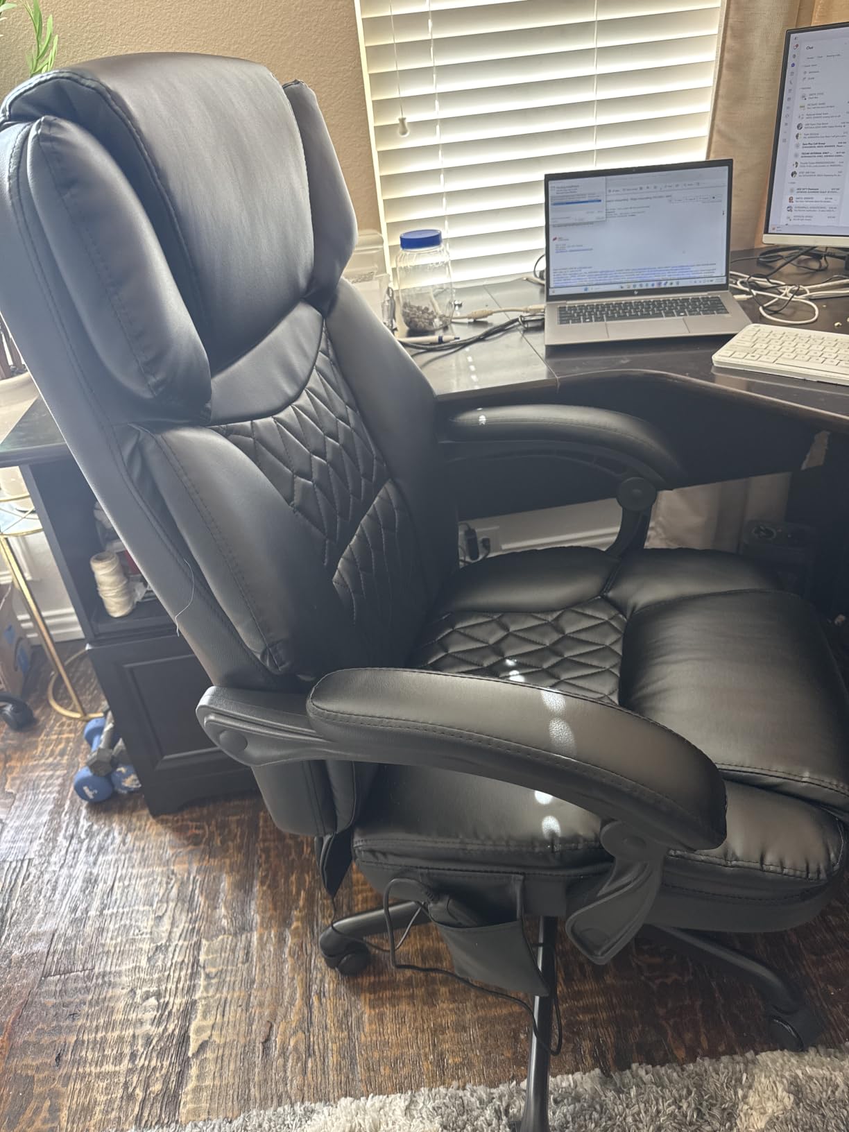 Massage Office Chair with Foot Rest 6 Points Vibration and Heat Home Office Desk Chairs for Heavy People 400lbs Reclining Managerial Chairs Ergonomic Executive Chair (Black) customer photo 1