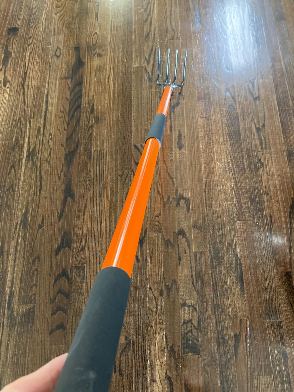 VNIMTI Cultivator for Gardening, 4 Tines Garden Cultivator with Fiberglass Handle, 58 Inches customer photo 1