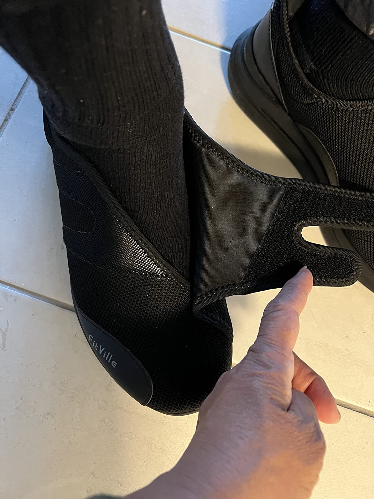 FitVille Diabetic Shoes for Men Extra Wide Width XX-Wide Orthopedic Slip-on Shoes Adjustable Closure Walking Sneakers with Arch Support Cushioning Therapeutic for Swollen Feet customer photo 1