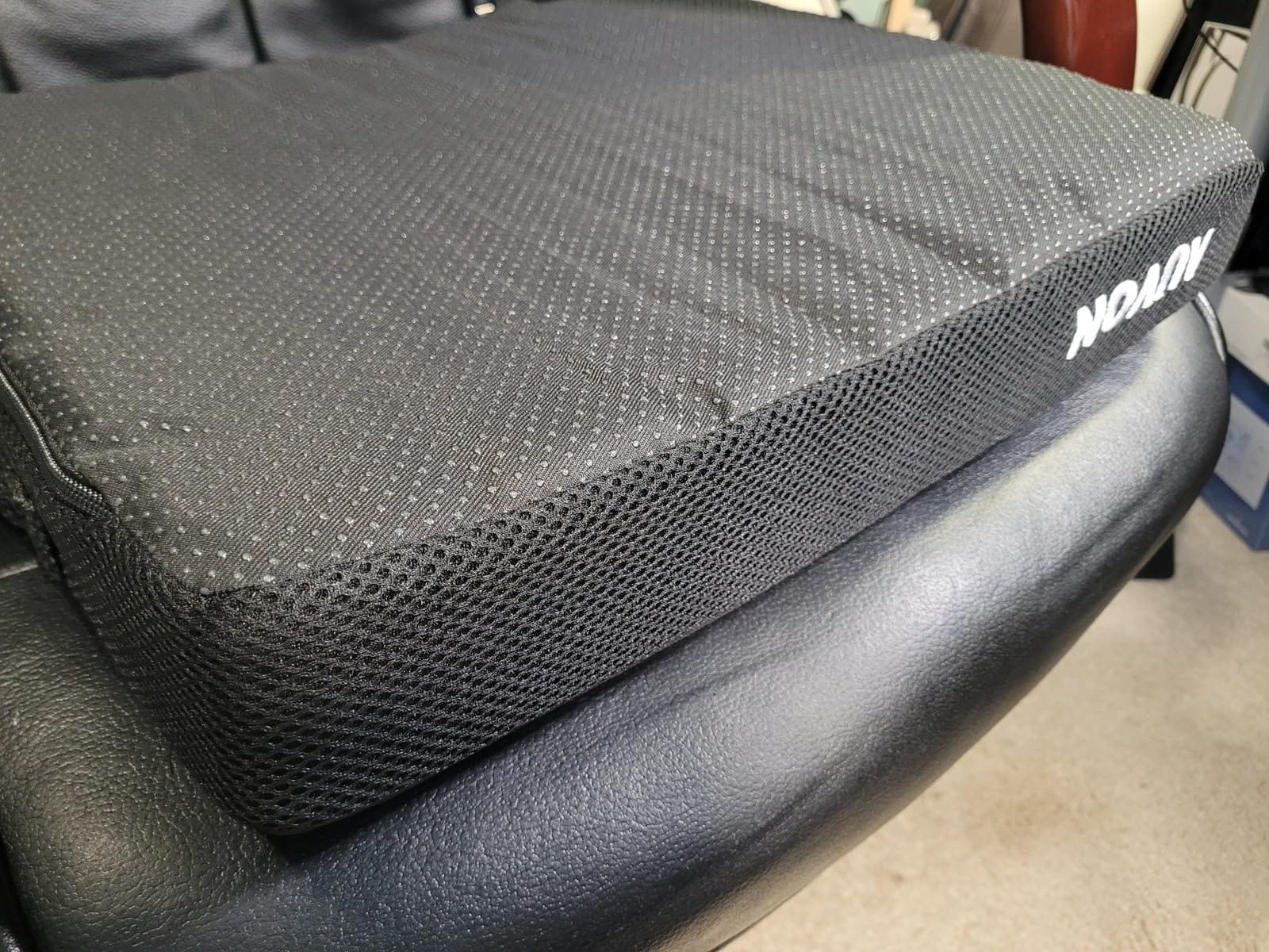 AUVON Cooling Gel Wheelchair Seat Cushion for Long Sitting without Stuffiness, Memory Foam Wheelchair Seat Cushion for Back & Sciatica Relief, Breathable Chair Cushion with Strap customer photo 1
