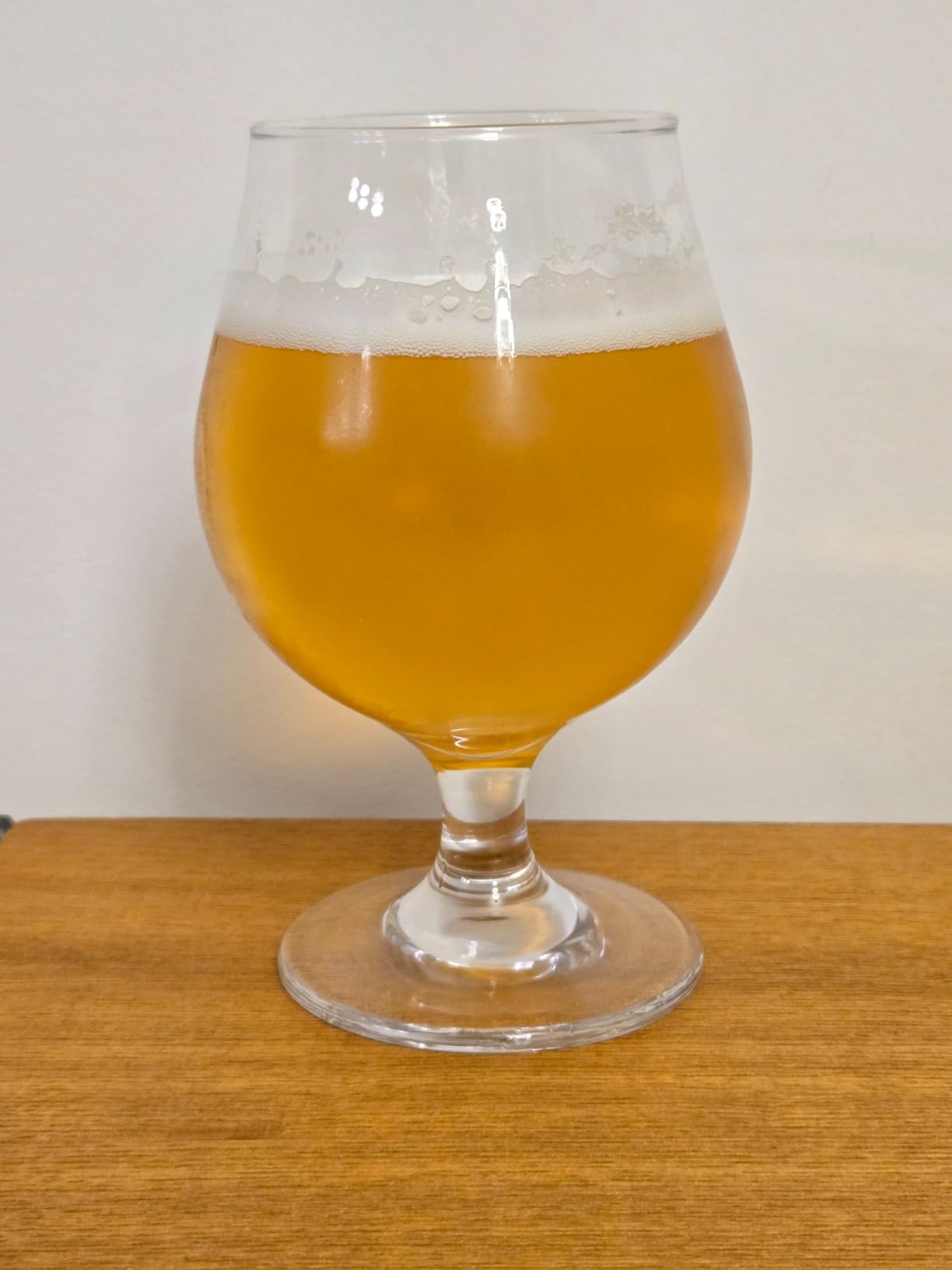 Meolibour® Beer Glasses Set of 4, 16 OZ Classic Craft Goblet Glasses, Premium Tumbler Set, Pub, Unique Design Beer Glasses, Dishwasher Safe customer photo 2