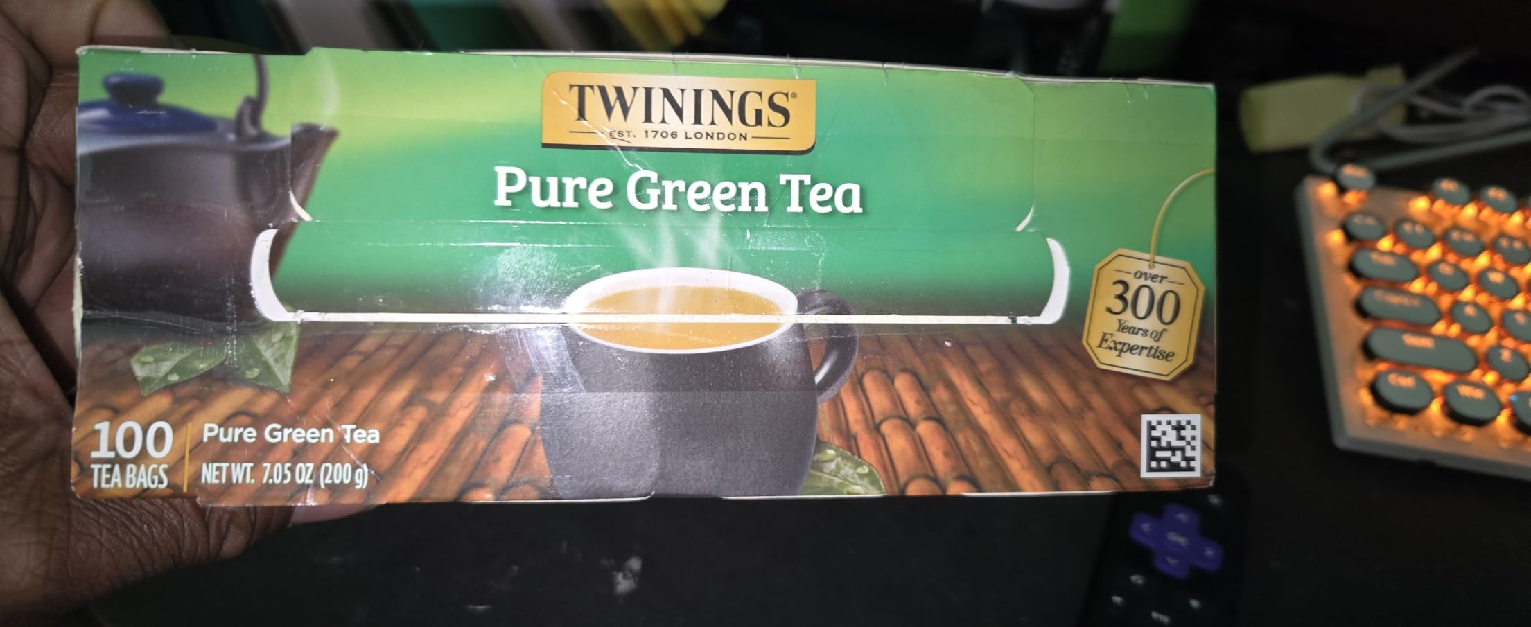 Twinings Pure Green Tea, Caffeinated, Tea Bags, 100 CT Box (1 Pack) | Pure, Smooth, Fresh & Aromatic Green Tea, Naturally Caffeinated, 100 Foil Lined Individually Wrapped Bags, Enjoy Hot or Iced customer photo 2