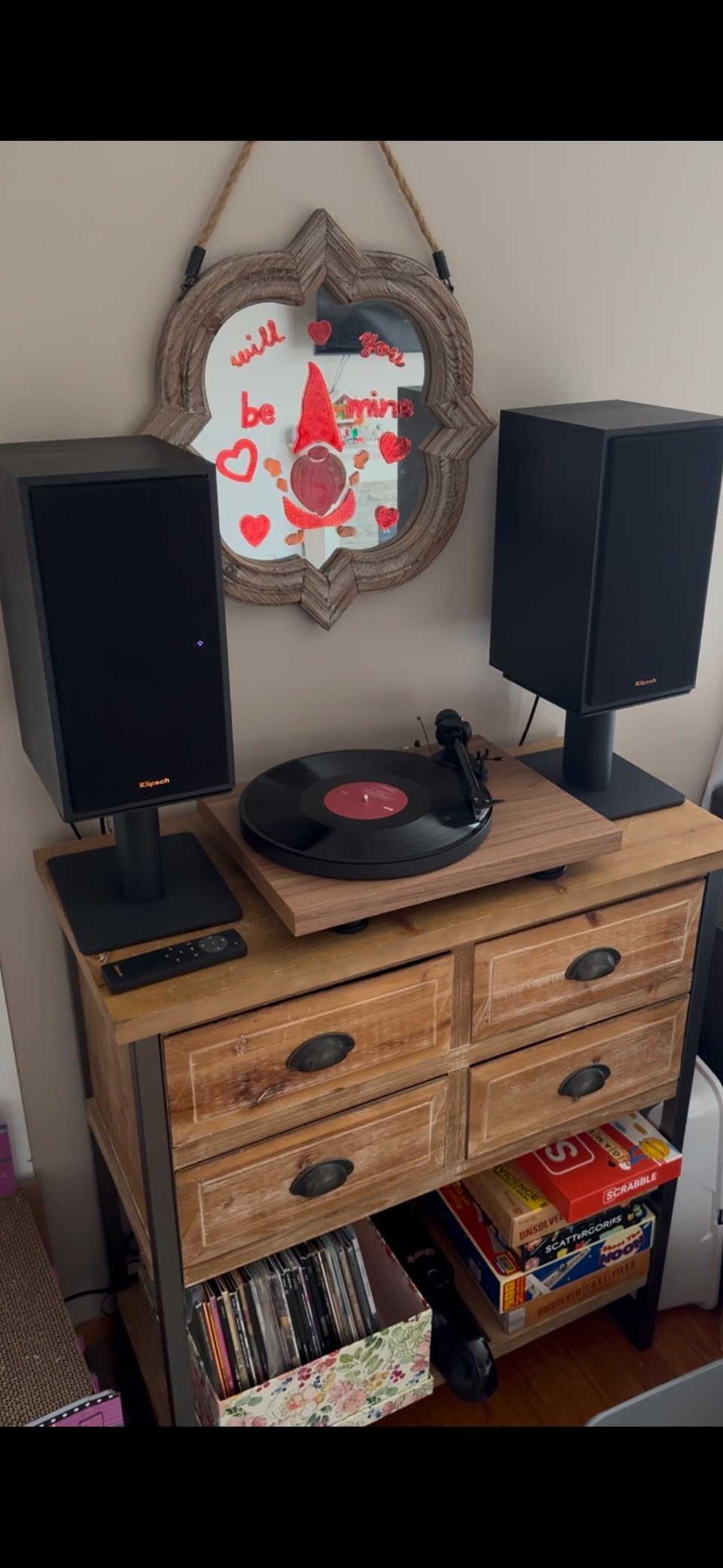 Pro-Ject Debut EVO 2 Turntable with Pick it MM EVO Cartridge (High Gloss Black) customer photo 1