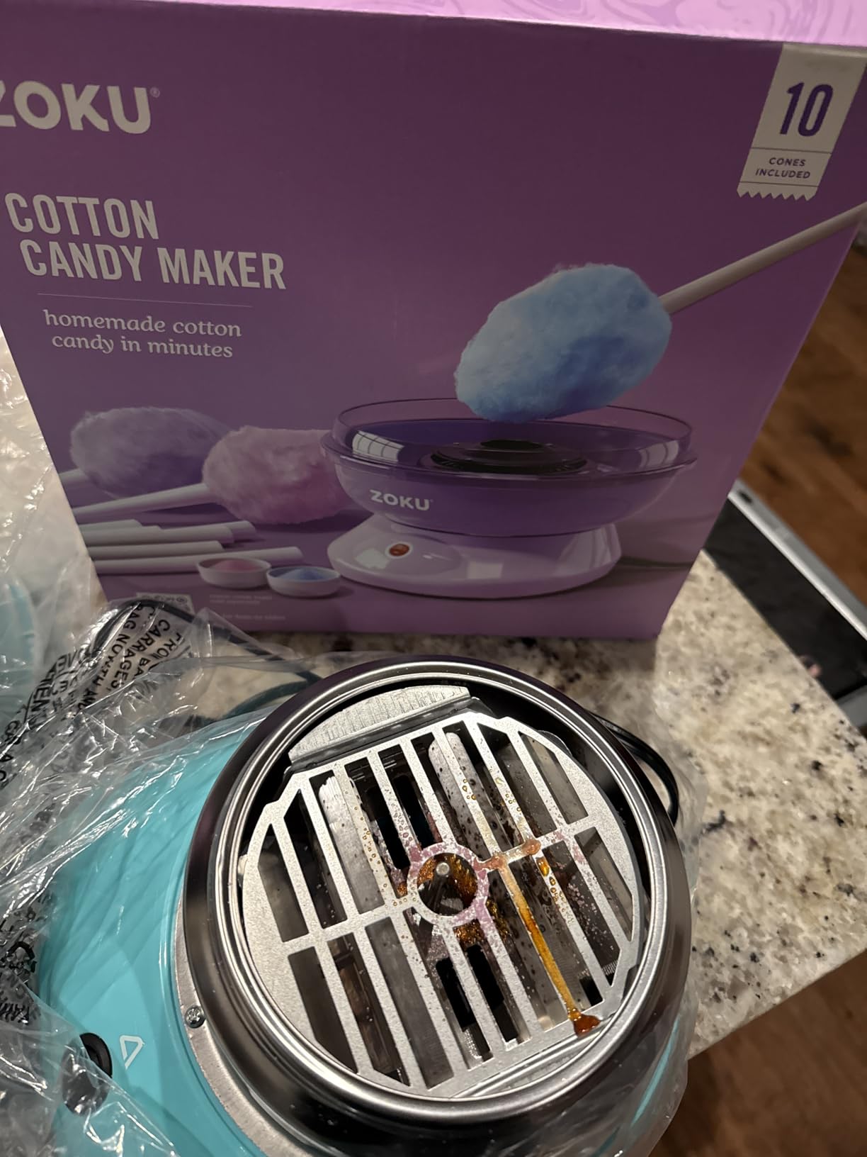 Koji by ZOKU Cotton Candy Maker Set, Countertop Machine with 10 Paper Cones customer photo 2