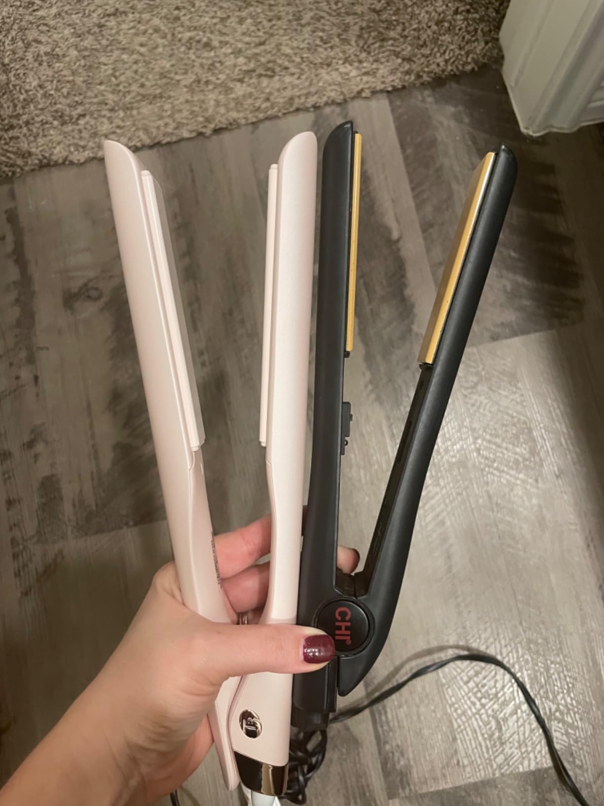 T3 SinglePass Smooth X Flat Iron, Professional Hair Straightener for Women with Extra-Long Korean Ceramic Plates & 9 Heat Settings for Straightening, Curling & Waving Fine to Thick Hair customer photo 1