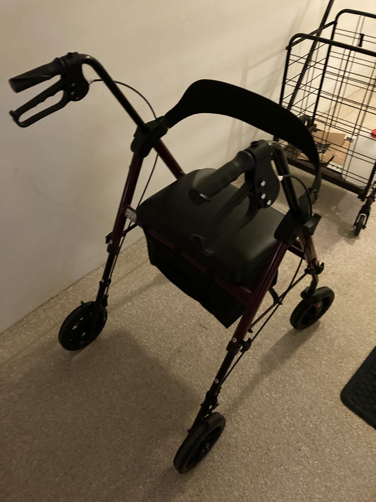 HOMLAND Foldable Rollator Walkers for Seniors, 17 lb Lightweight customer photo 1