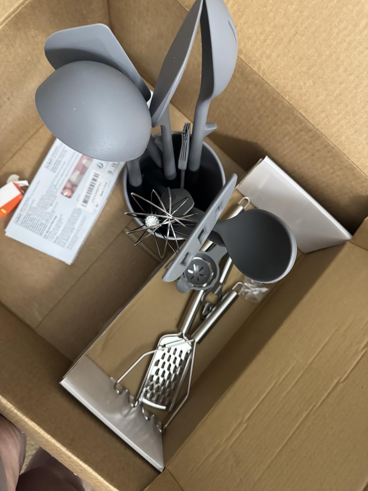 Kikcoin 43 PCS Silicone Kitchen Utensils Set, Dishwasher Safe Kitchen Cooking Utensils Set, 446°F Spatulas Silicone Heat Resistant, Non Toxic Silicone Utensils Set With Two-Tone Grip Handles, Gray customer photo 1