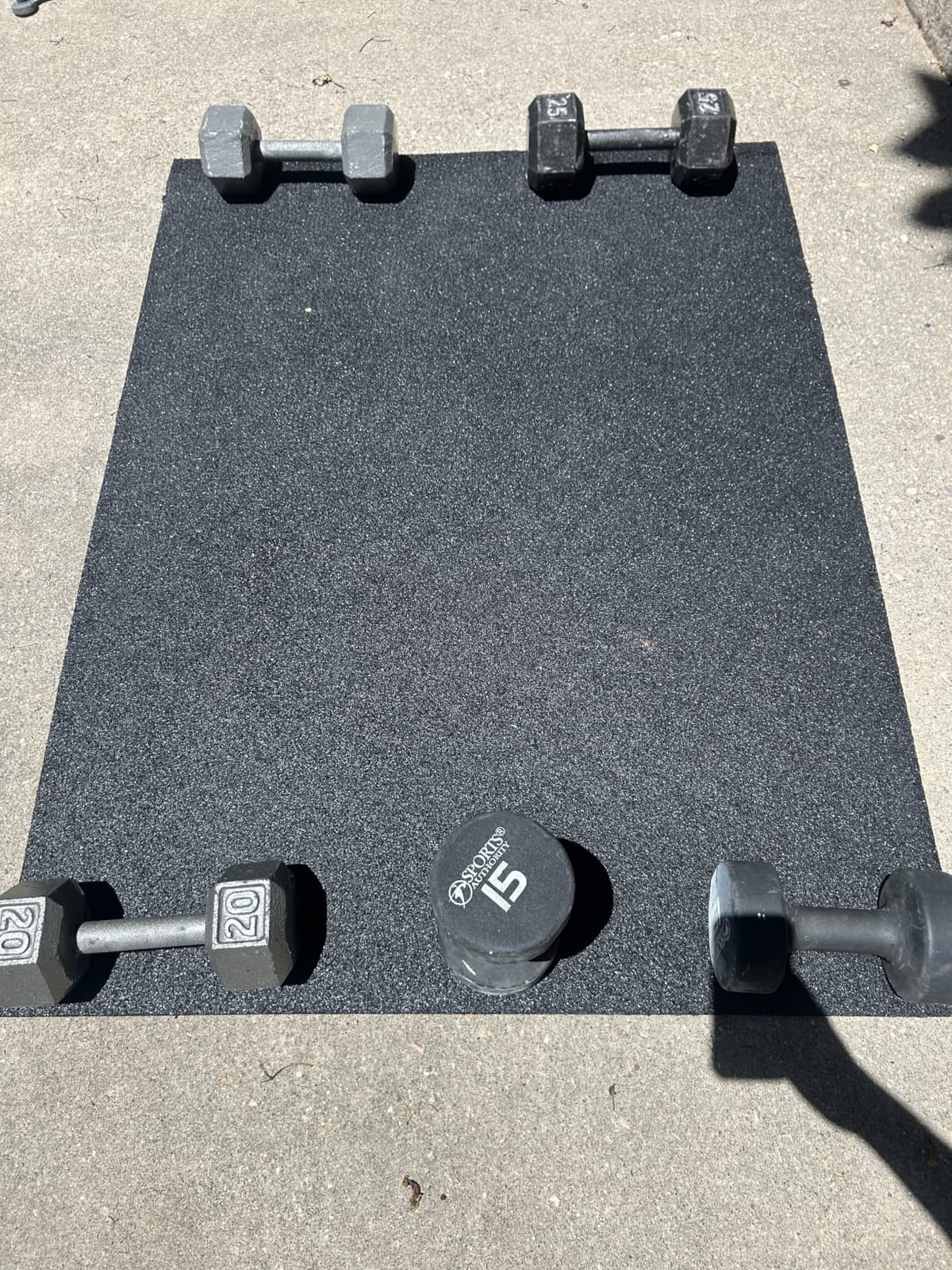 Mohawk Home Heavy Duty Rubber Stall Mat - Gym Floor - Under Dog Crate - All Purpose Utility 3' x 4' - 1/2