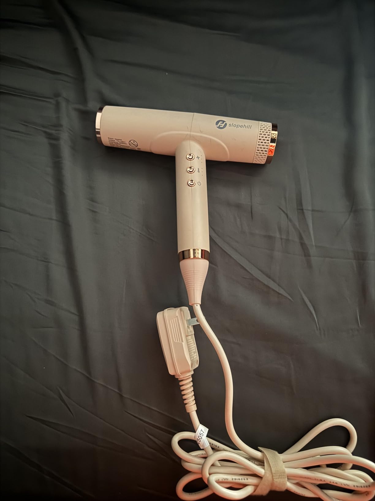 slopehill Professional Ionic Hair Dryer, High-Speed Blow Dryer with Brushless Motor for Salon Use, Lightweight Compact Hairdryer for Travel, Low Noise Quiet for Home, Ceramic Pink customer photo 2