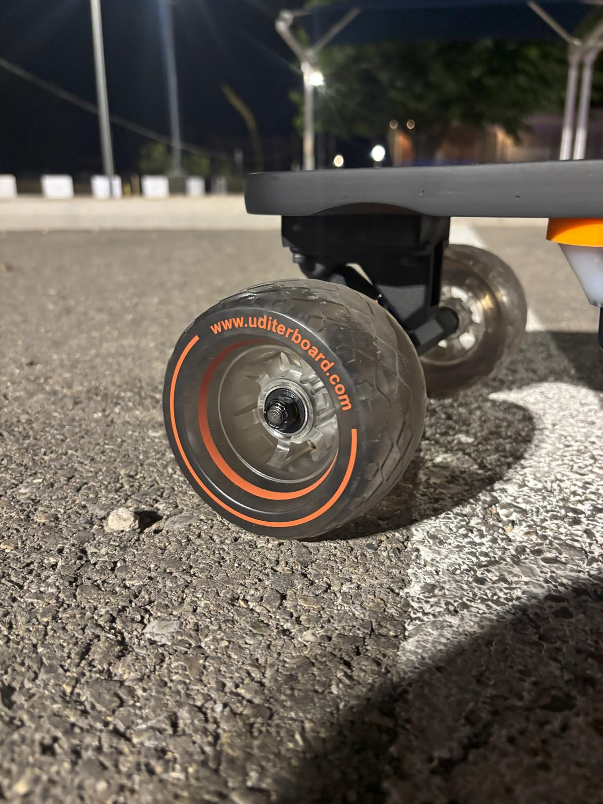 S3/Pixel/Mini Electric Skateboard, Full-Screen Deck & Swap-Battery | 24/12 Miles Max Range, Dual 600W Hub-Motors with 4 modes, 105*65mm PU Wheels, Smooth Braking, 330lb Max Load, UL-Certified customer photo 1