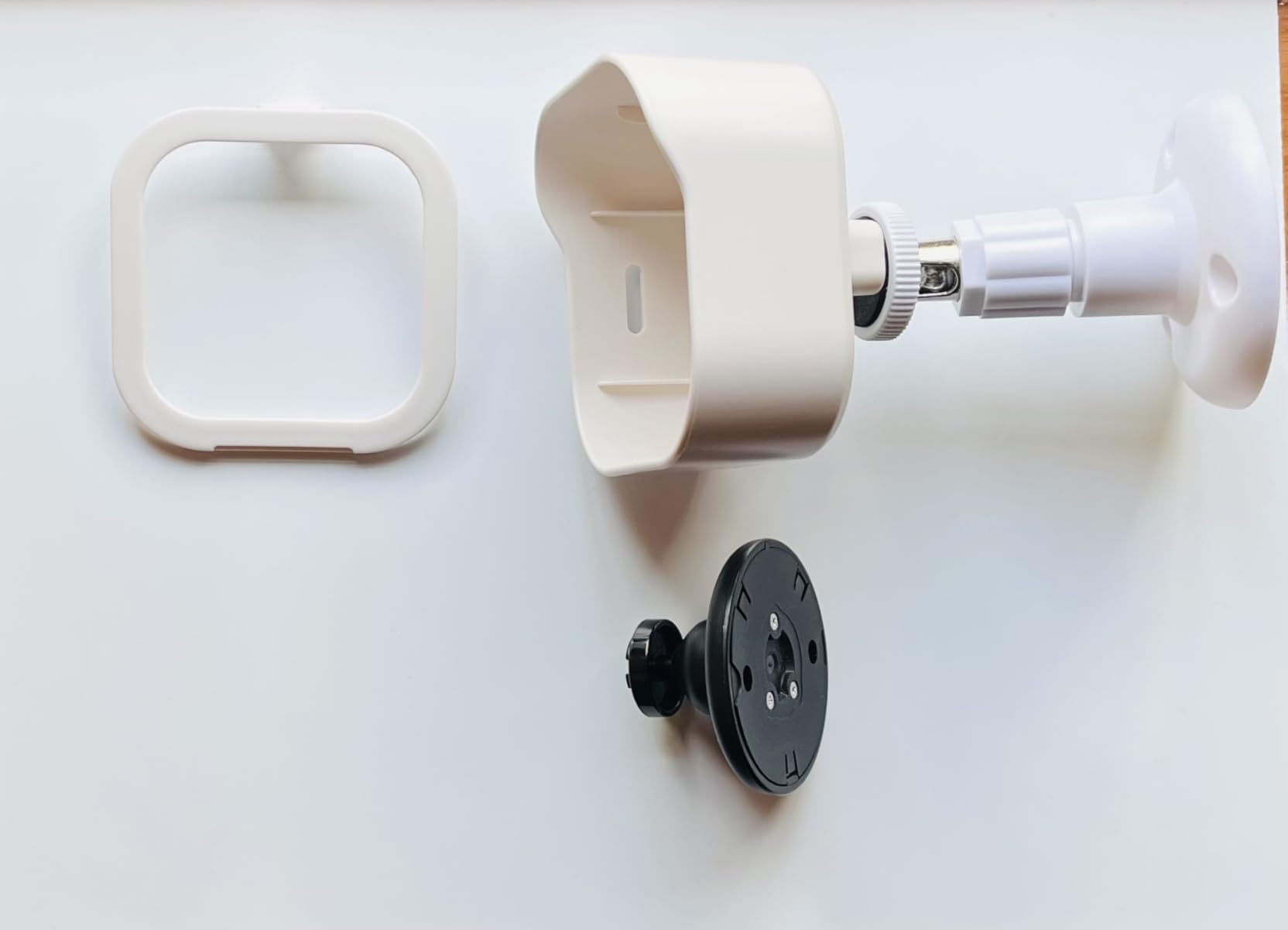 Blink Outdoor 4 - Wireless smart security camera, two-year battery life, 1080p HD day and infrared night live view, two-way talk. Sync Module Core included - 3 camera system customer photo 1