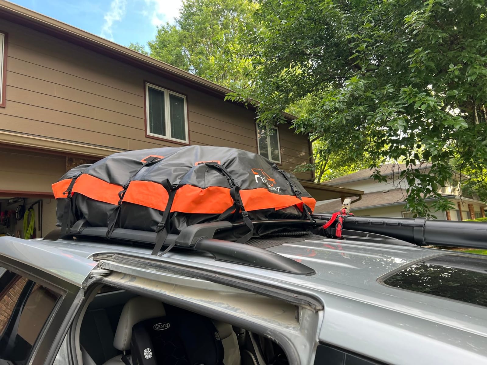 30 Cubic Rooftop Cargo Carrier Waterproof Soft Car Roof Bag | for All Top of Vehicle with/Without Rack Includes Topper Anti-Slip Mat + Reinforced Straps + 6 Door Hooks + Luggage Lock customer photo 1