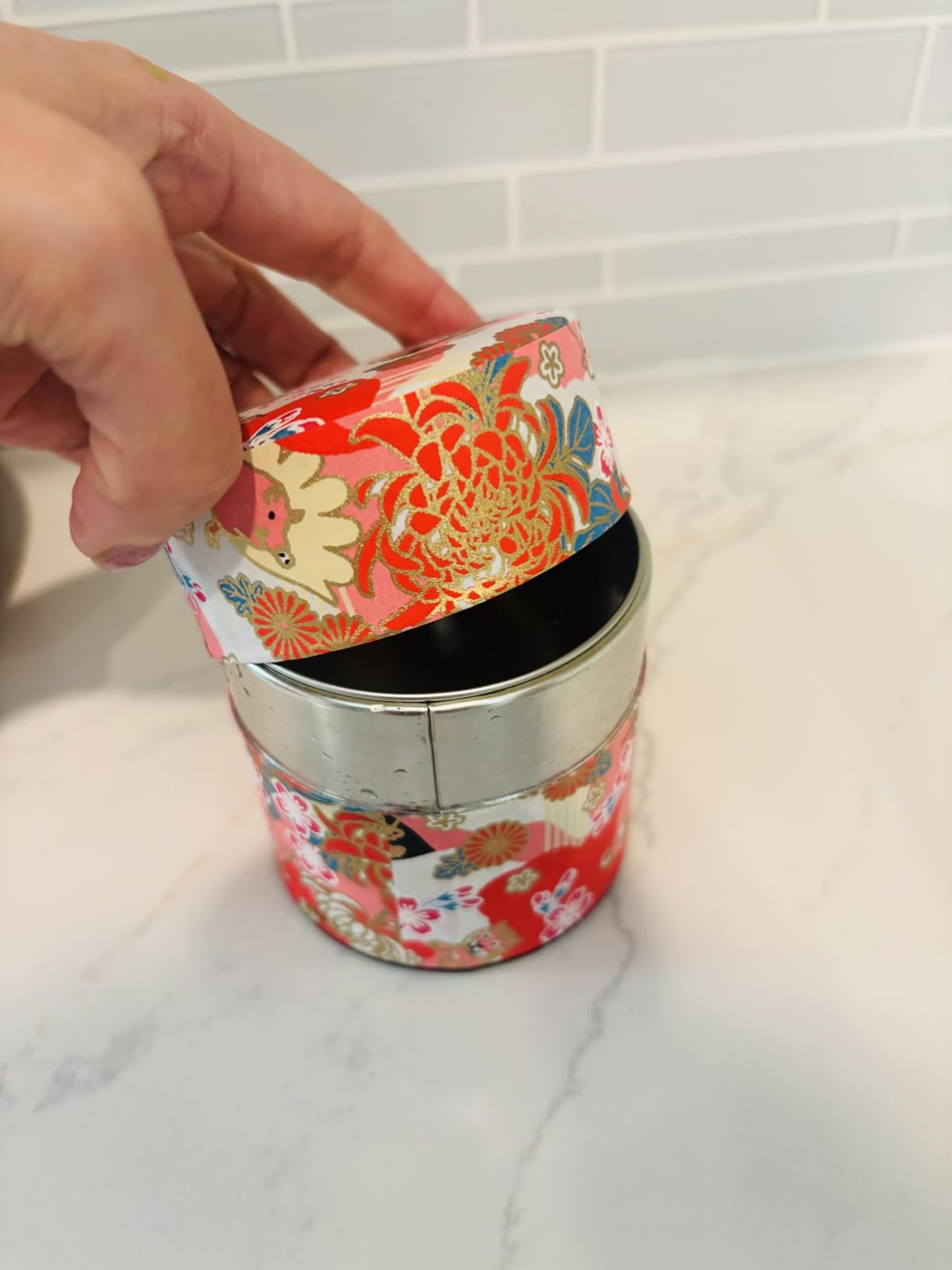 Japanese Pokkan Matcha Coffee Spice Tea Tin Canister Washi Paper Storage with Lid 7.05 oz Capacity (Eto) customer photo 2