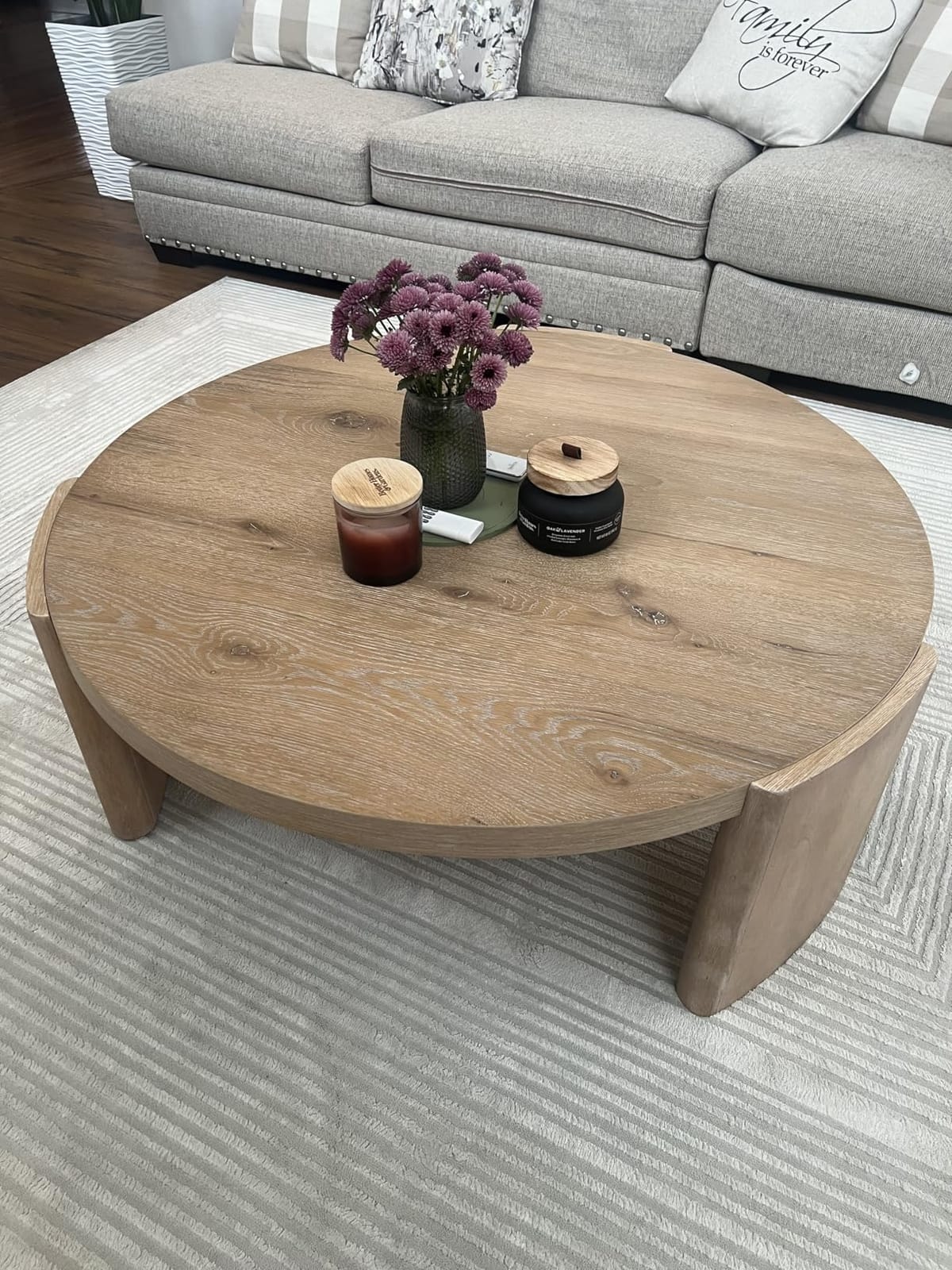Furniture of America Carys 42