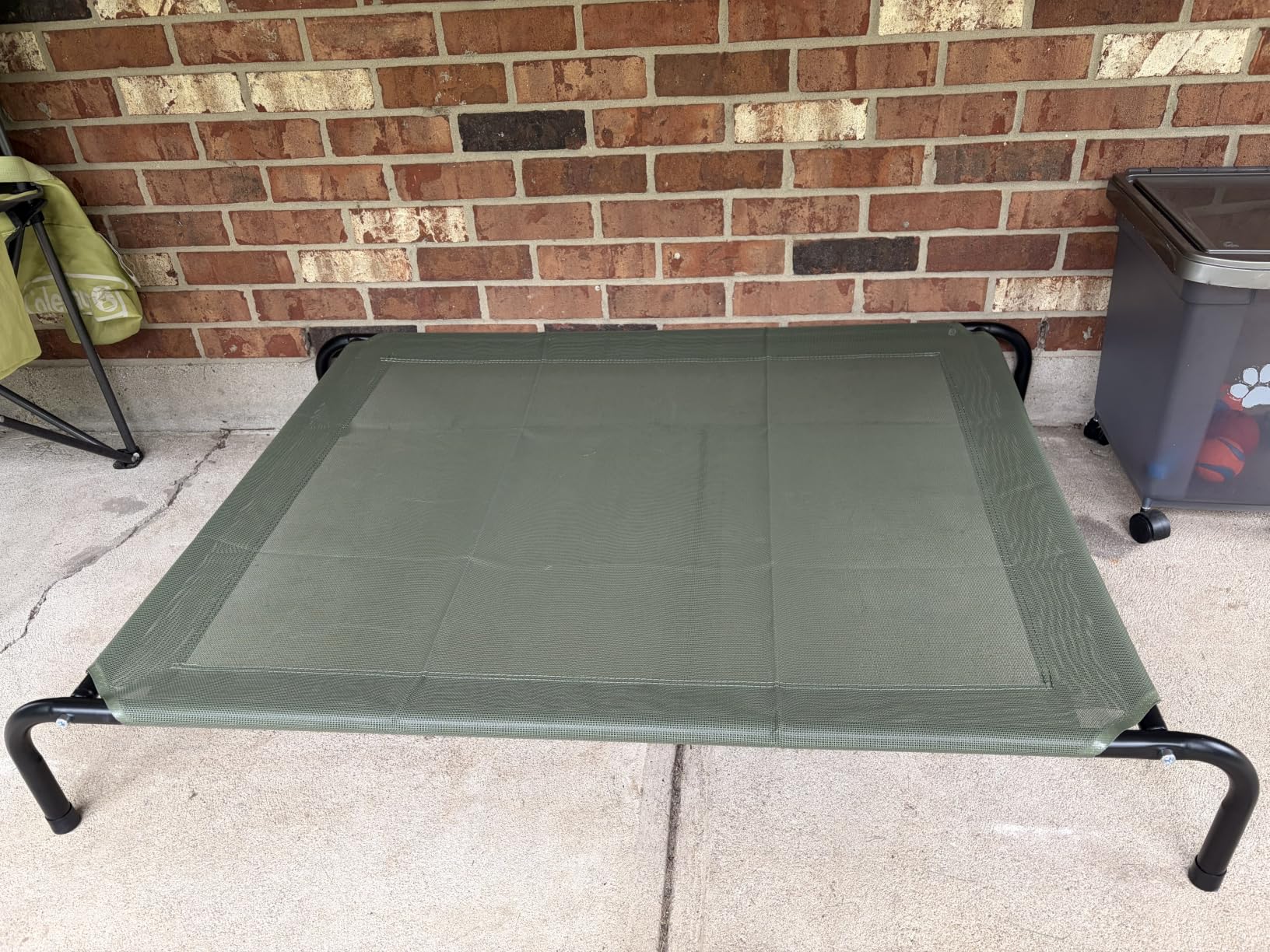 Love's cabin Elevated Cooling Dog Bed for Large Dogs, Portable Indoor & Outdoor Raised Pet Dog Cat Cot, Durable Summer Frame with Breathable Mesh, Grey, 48 inches customer photo 2