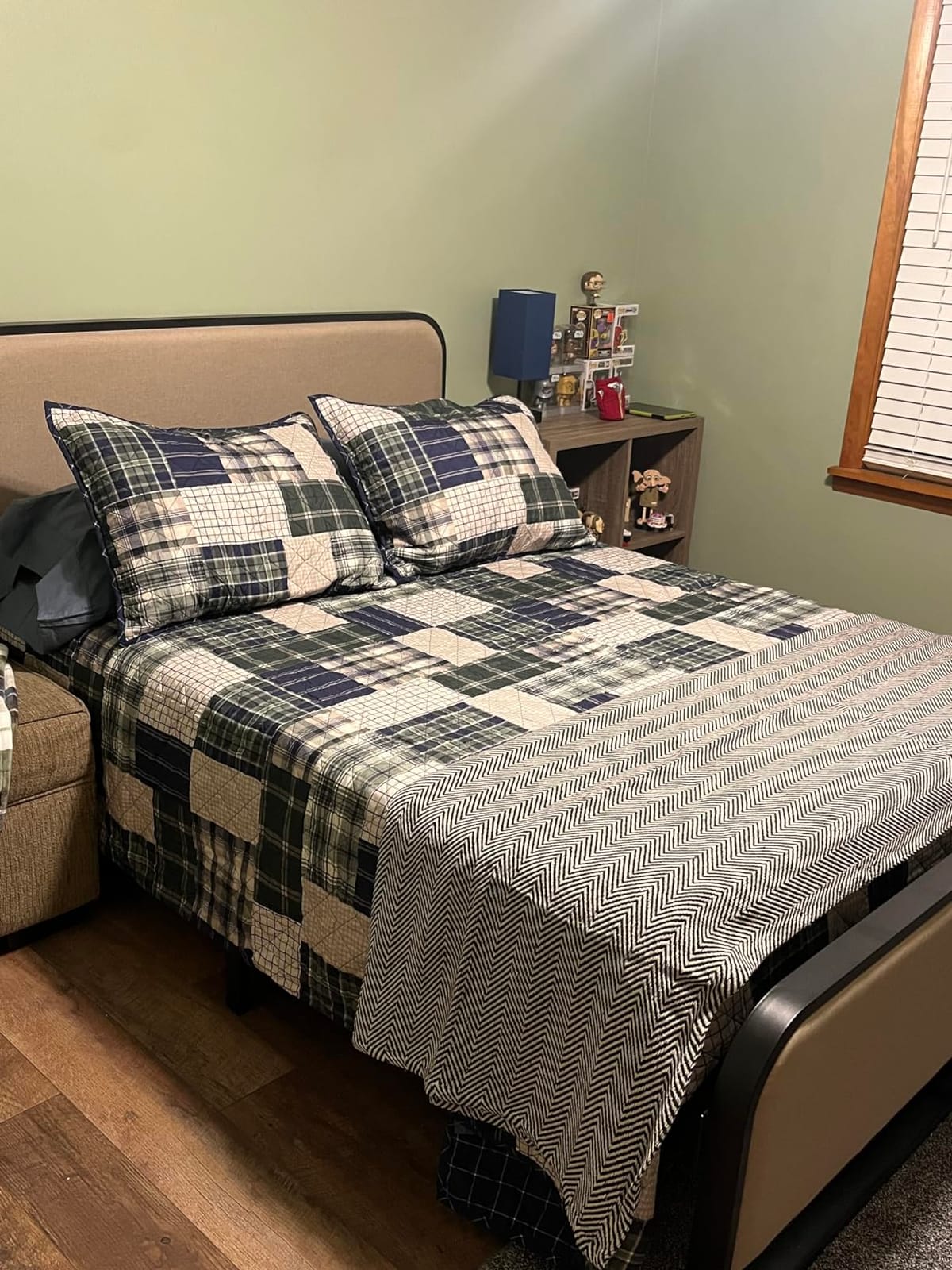 Madison Park Patchwork Farmhouse Red/Black Queen Quilt Set, 3pc | Diamond Quilted, Reversible Coverlet Set, Plush Cotton Filled, Lightweight, Machine Washable, Easy Care, All-Season, Cozy customer photo 2